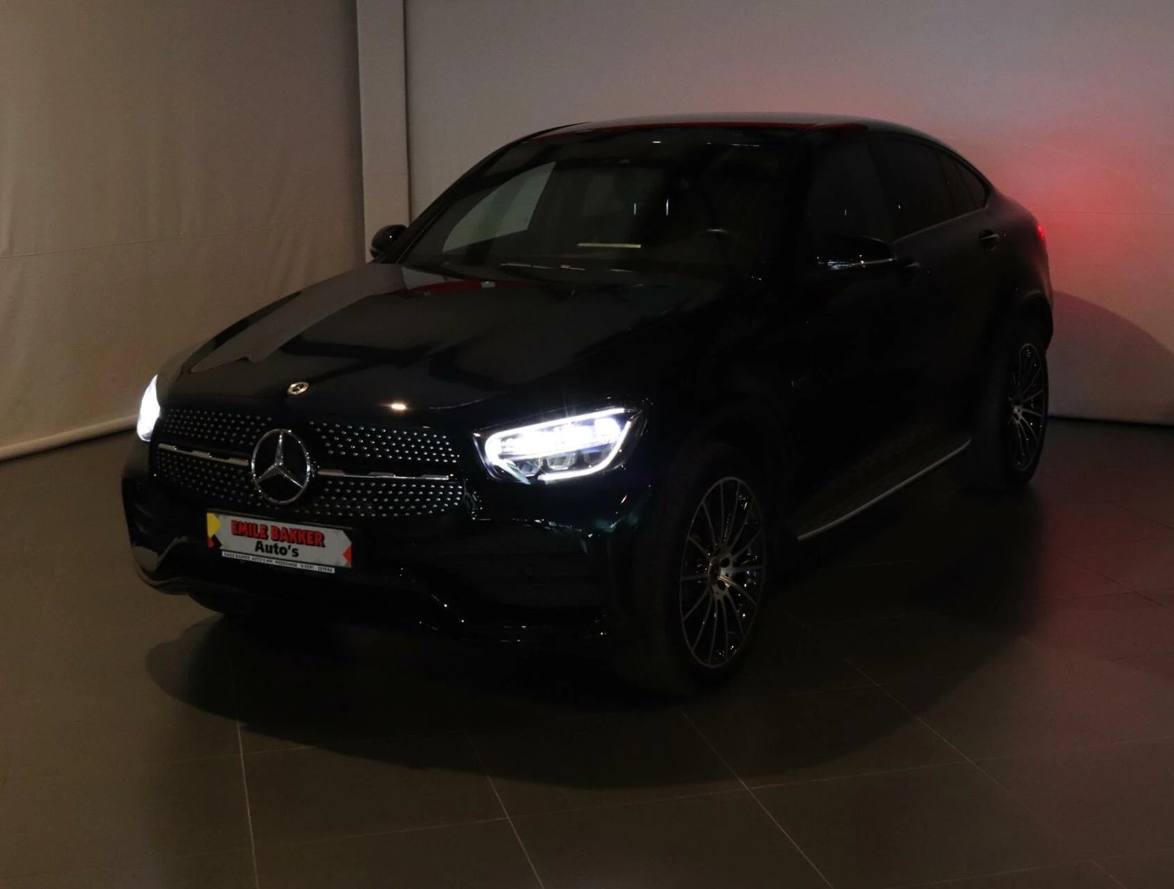 Hoofdafbeelding Mercedes-Benz GLC