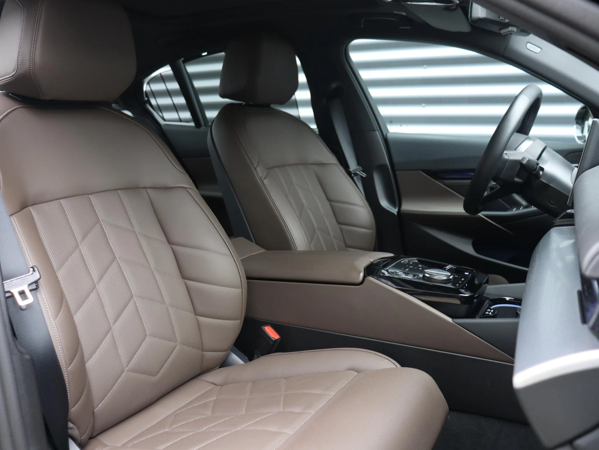 Hoofdafbeelding BMW i5