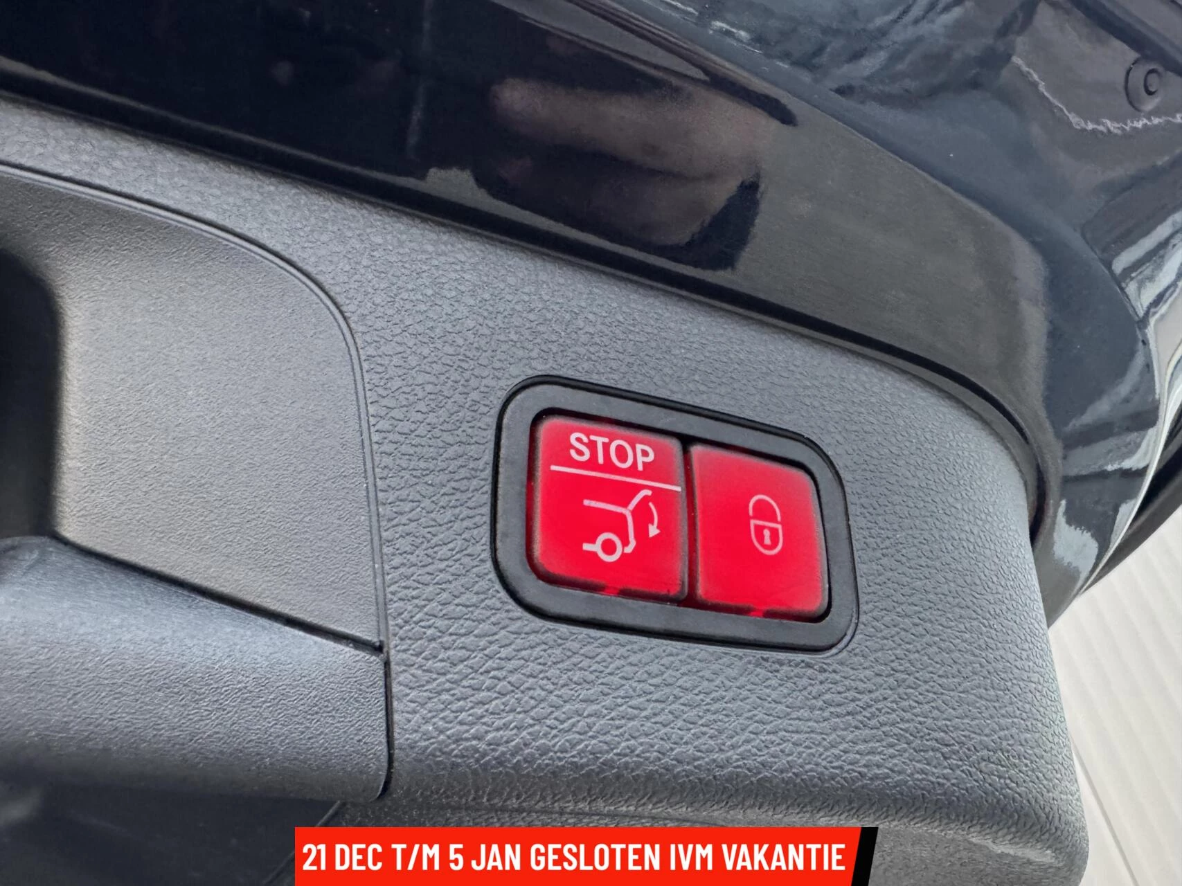 Hoofdafbeelding Mercedes-Benz EQC