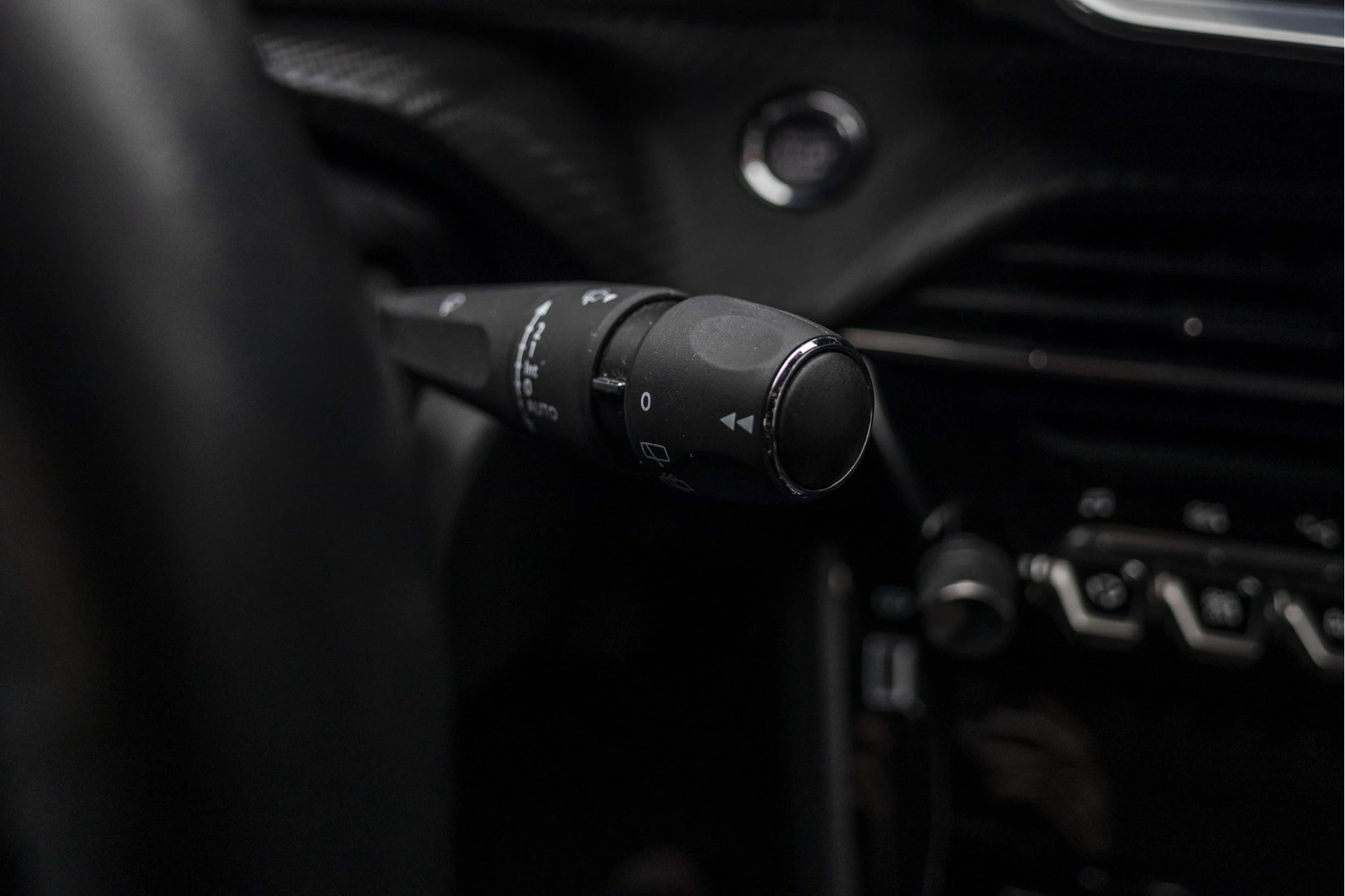 Hoofdafbeelding Peugeot e-208