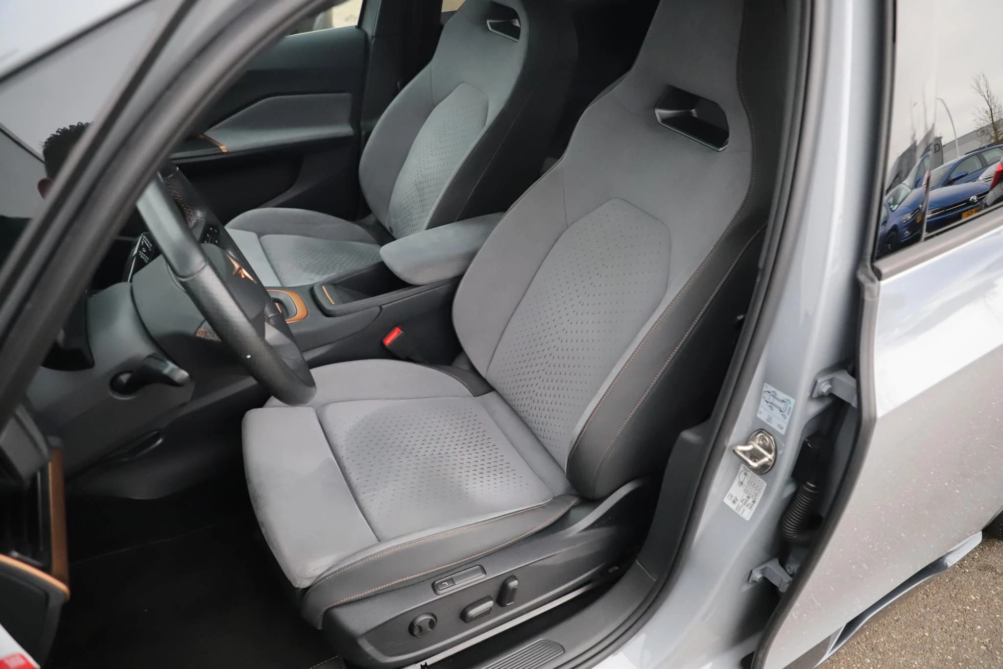 Hoofdafbeelding CUPRA Born