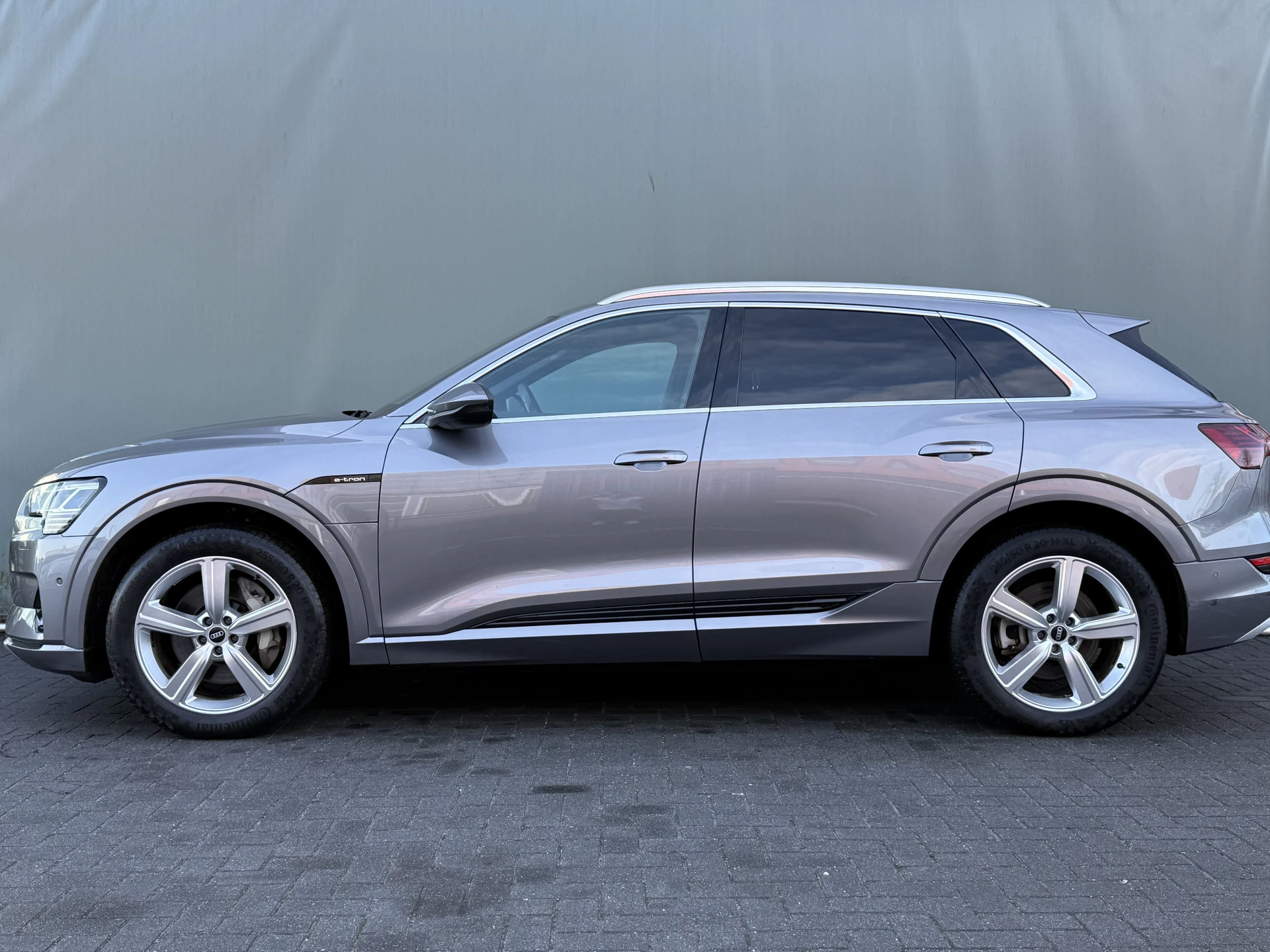 Hoofdafbeelding Audi e-tron