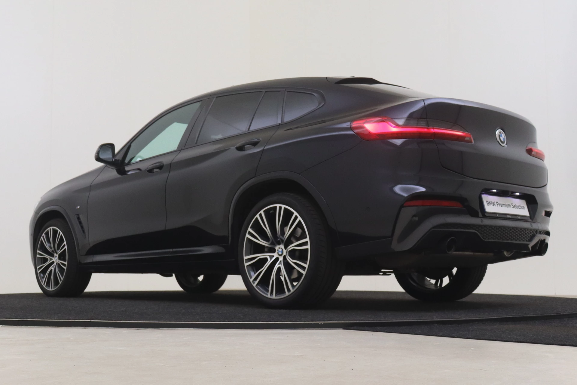 Hoofdafbeelding BMW X4