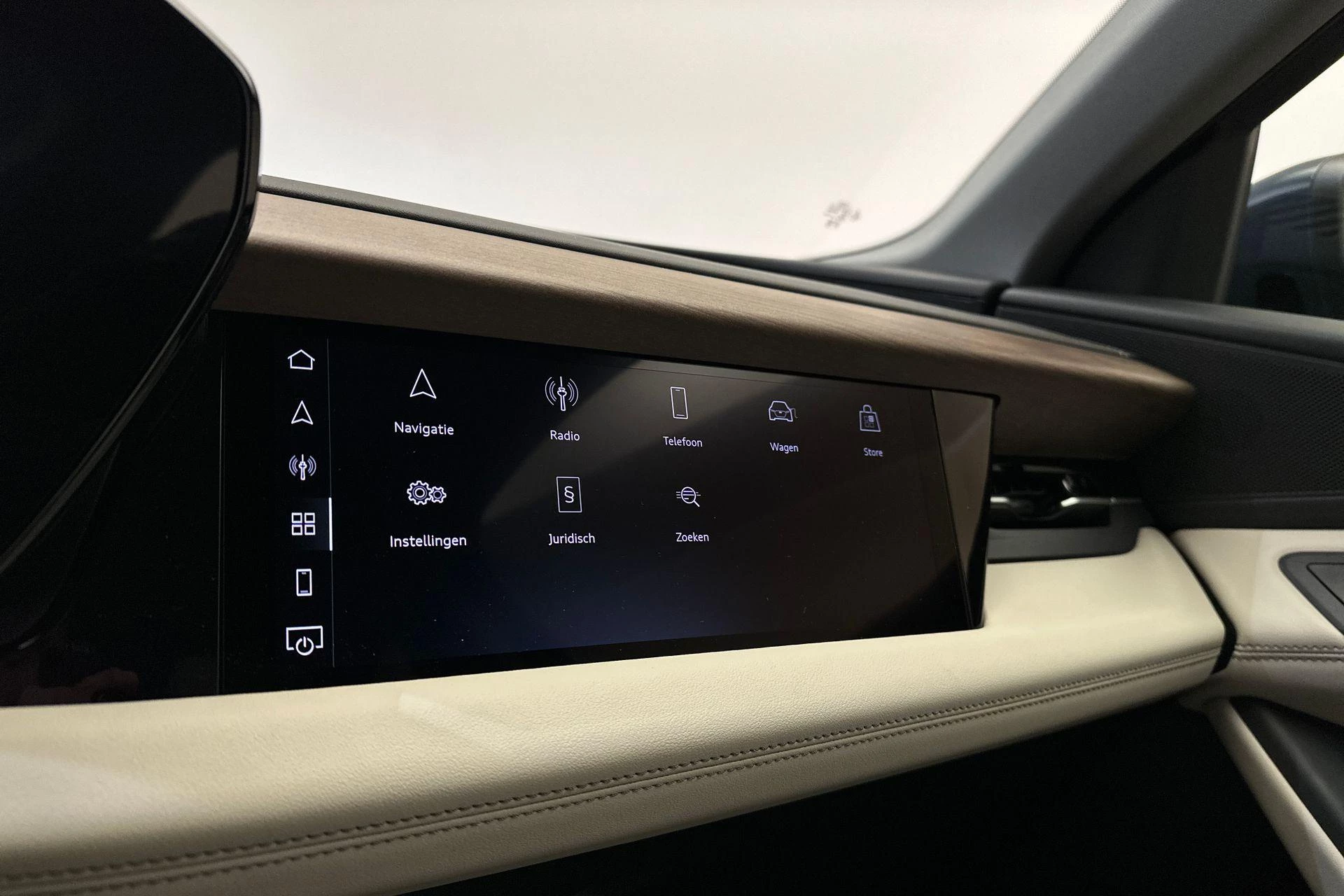 Hoofdafbeelding Audi Q6 e-tron