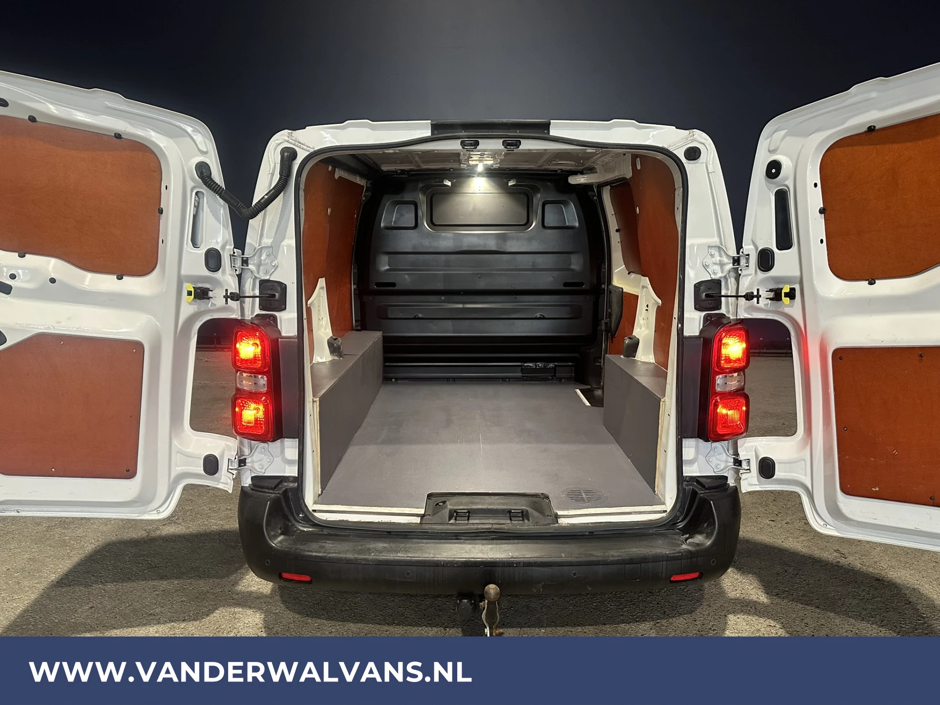 Hoofdafbeelding Peugeot Expert