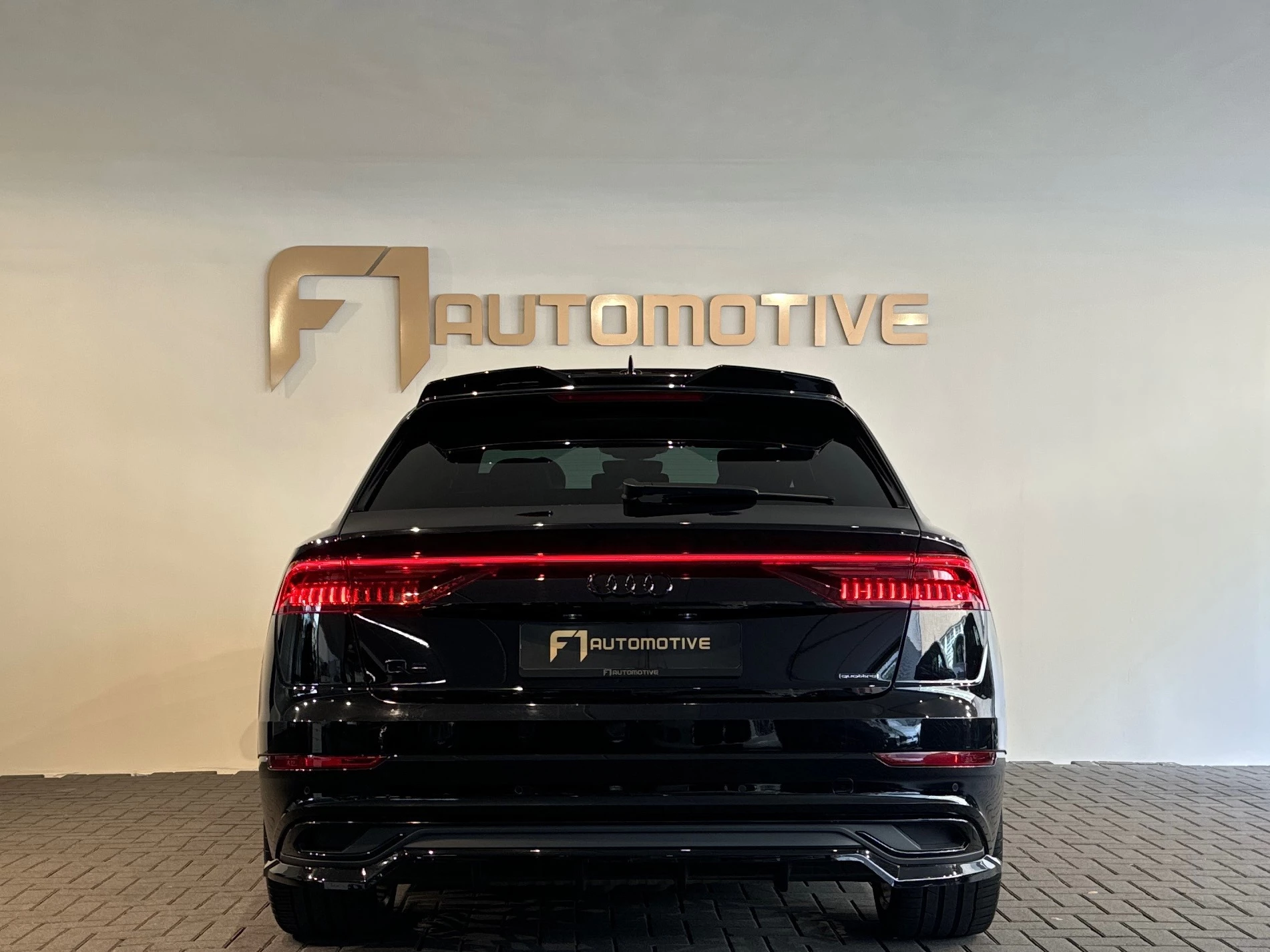 Hoofdafbeelding Audi Q8
