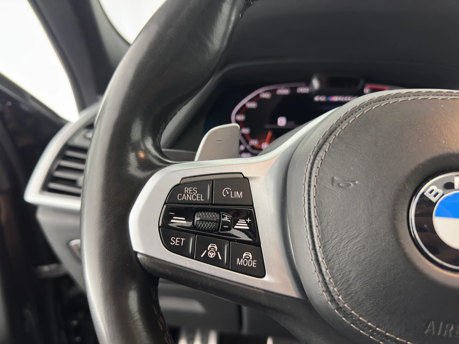 Hoofdafbeelding BMW X6