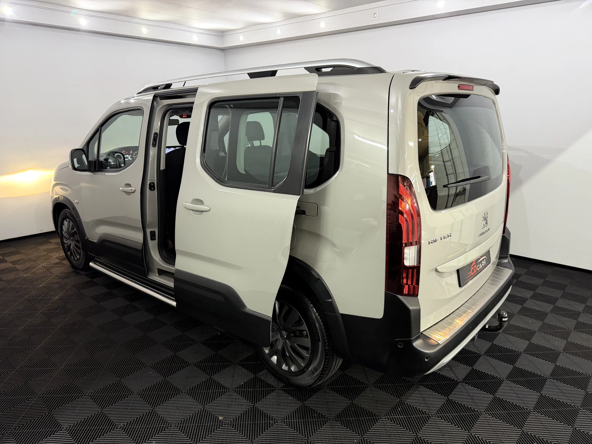 Hoofdafbeelding Peugeot Rifter