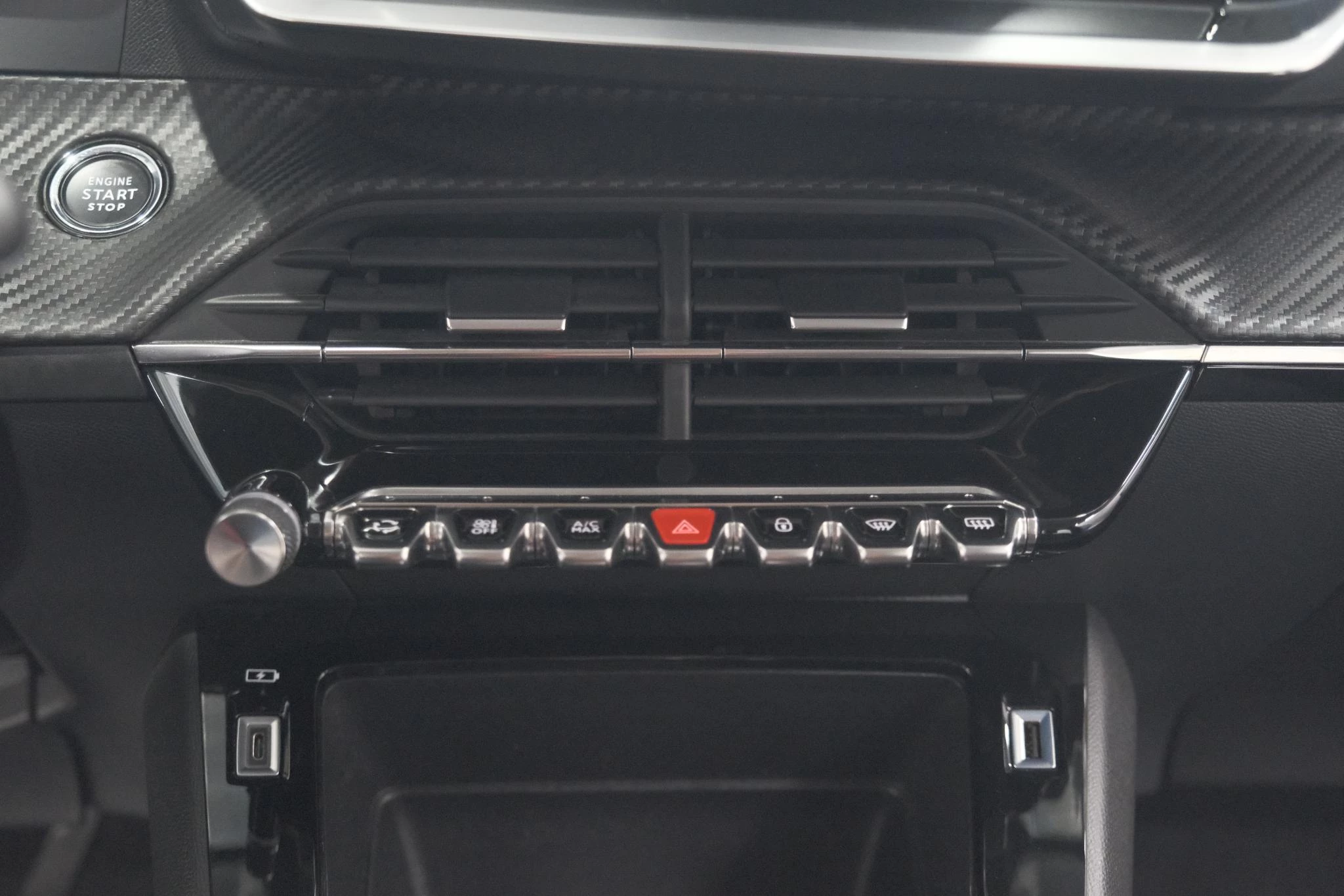 Hoofdafbeelding Peugeot e-208