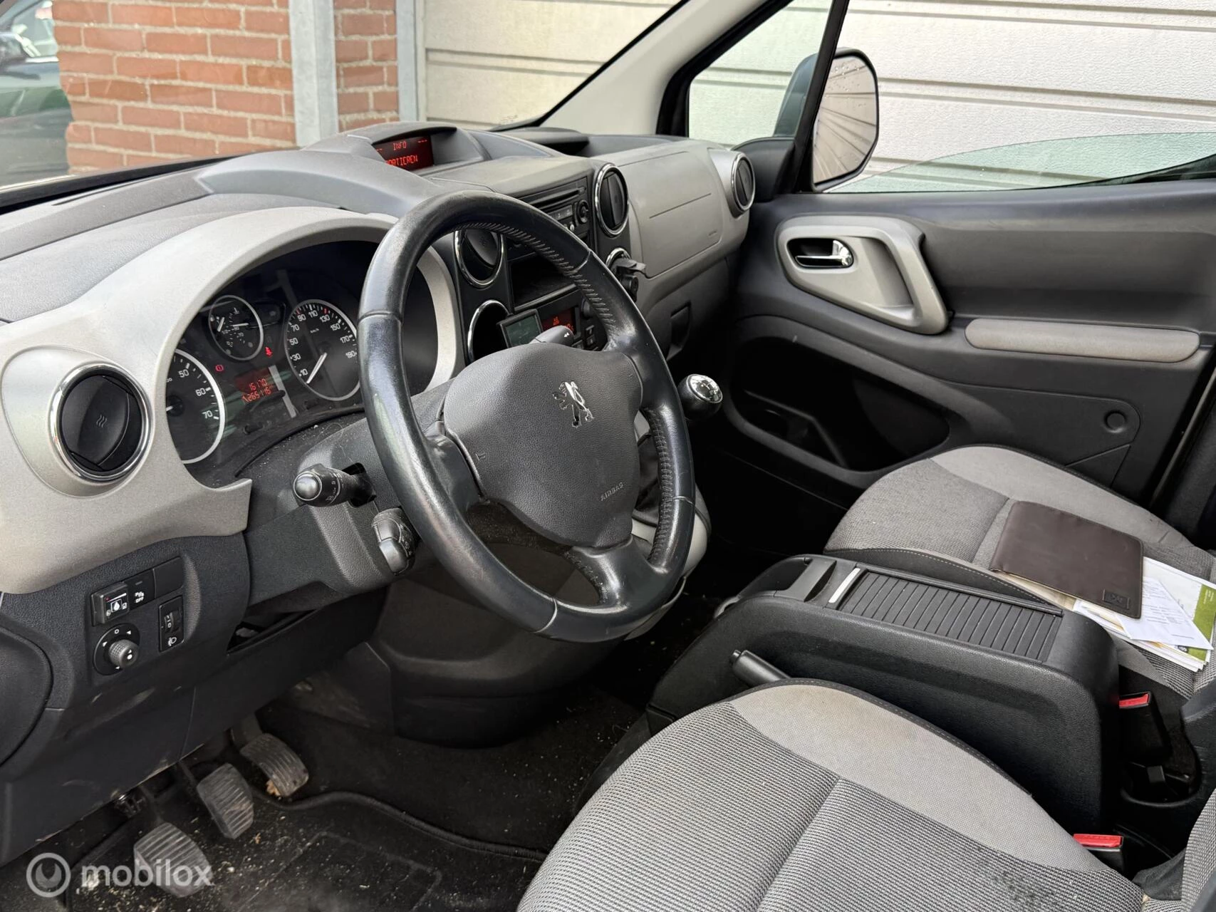 Hoofdafbeelding Peugeot Partner
