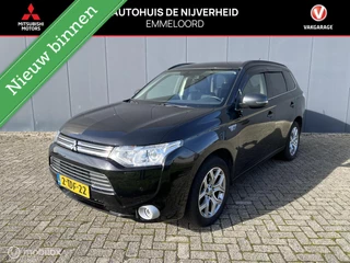 Mitsubishi Outlander 2.0 PHEV Intense + trekhaak sensoren v+a