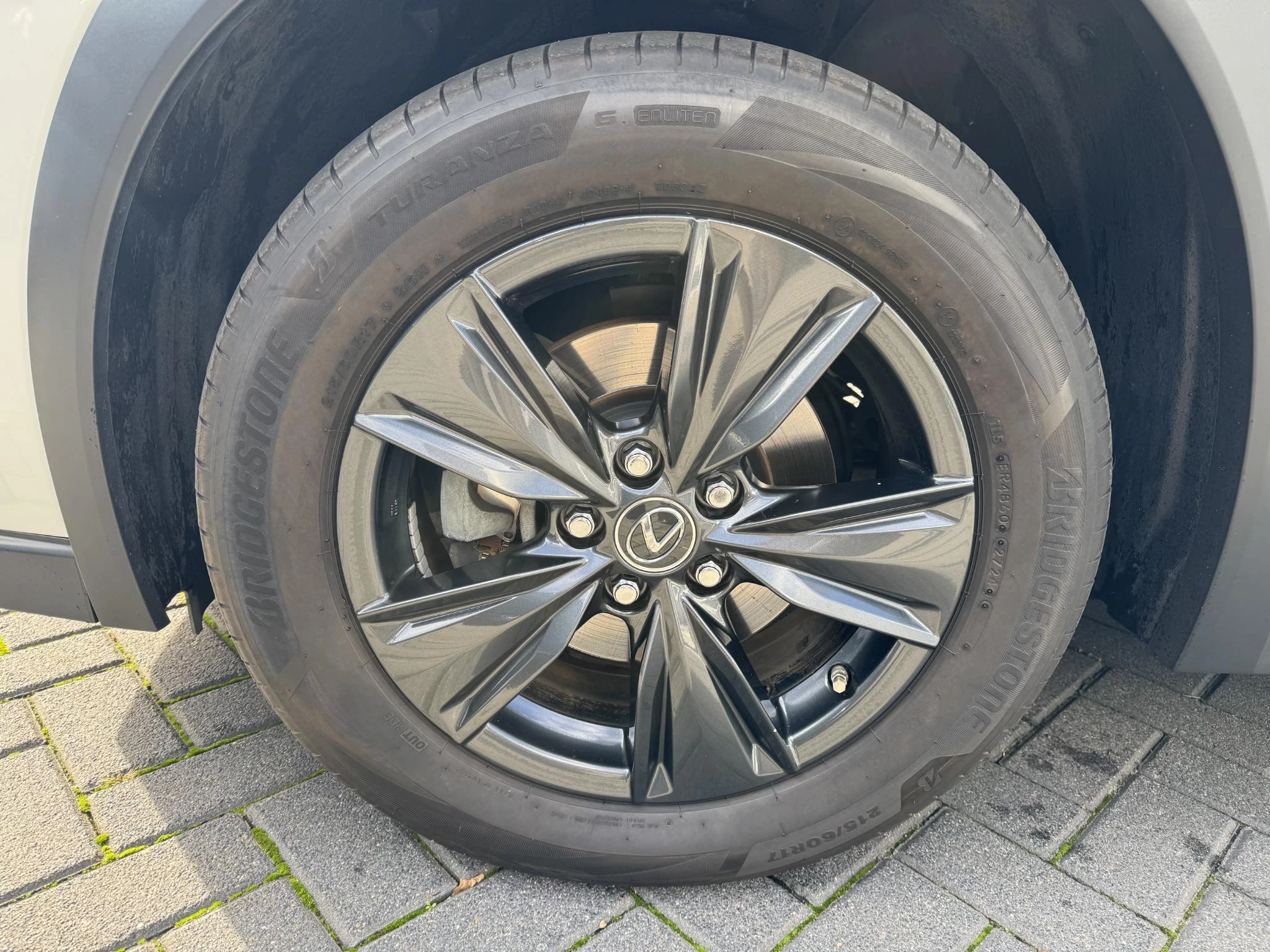 Hoofdafbeelding Lexus UX