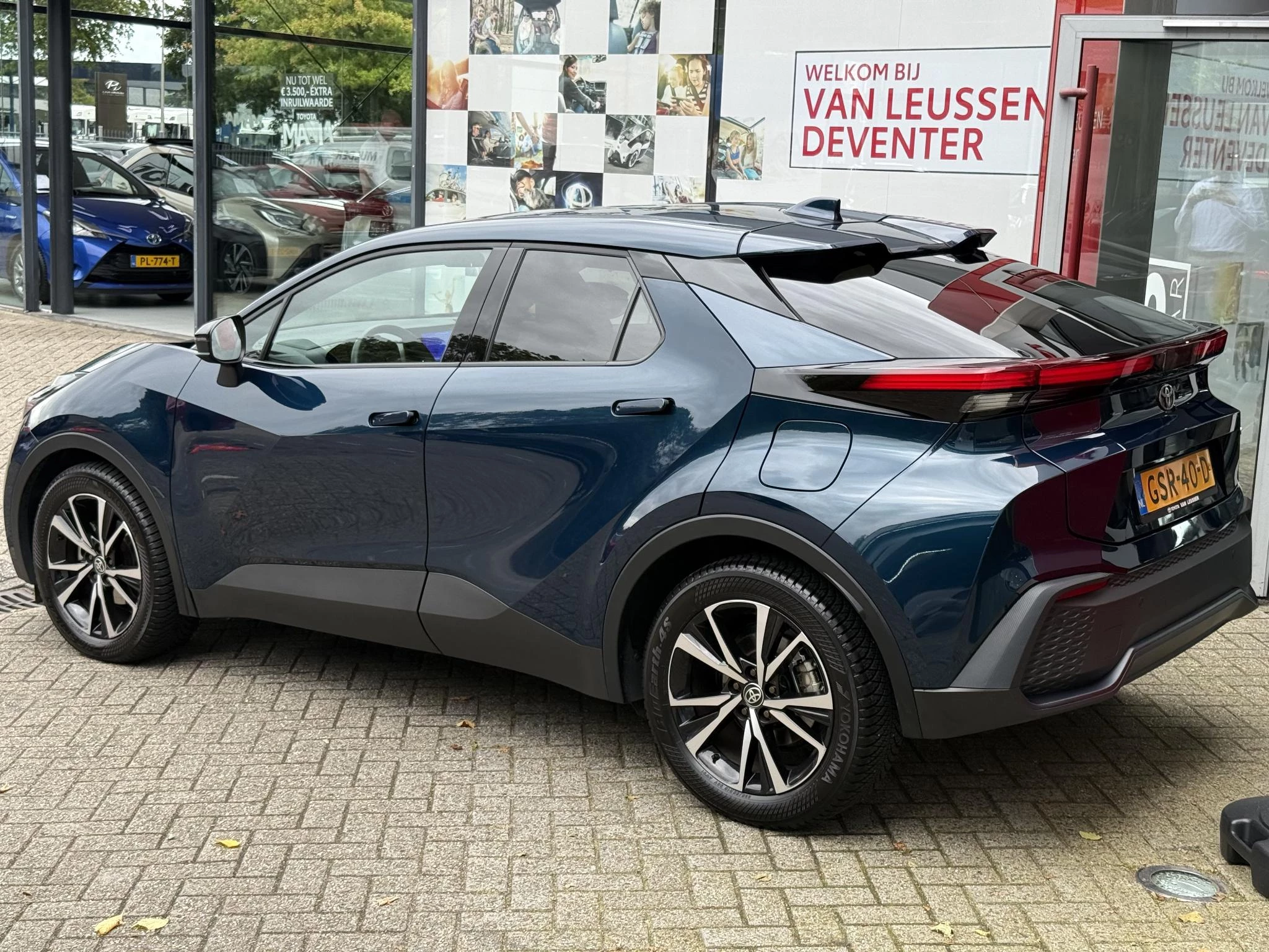 Hoofdafbeelding Toyota C-HR