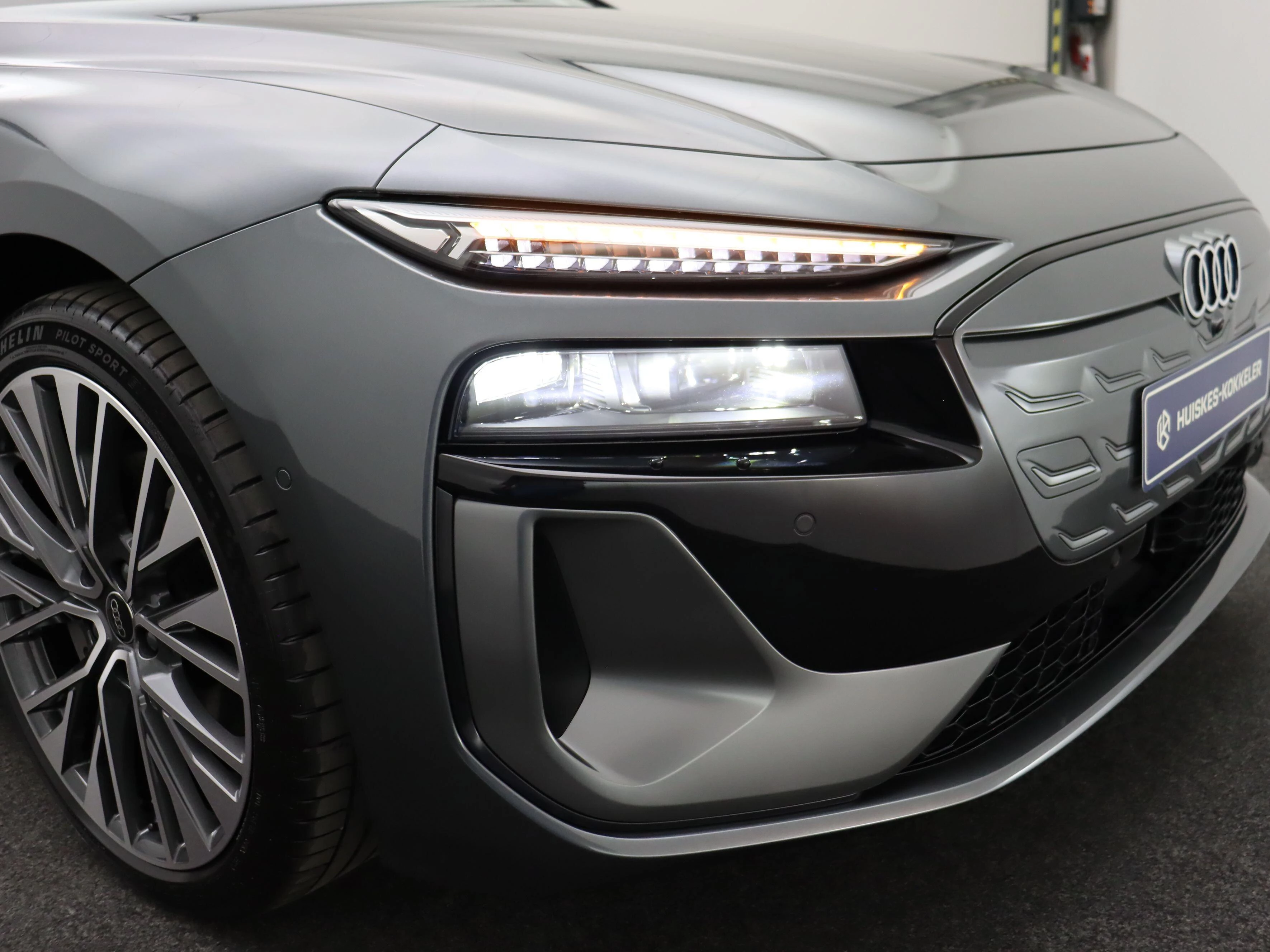 Hoofdafbeelding Audi A6 e-tron