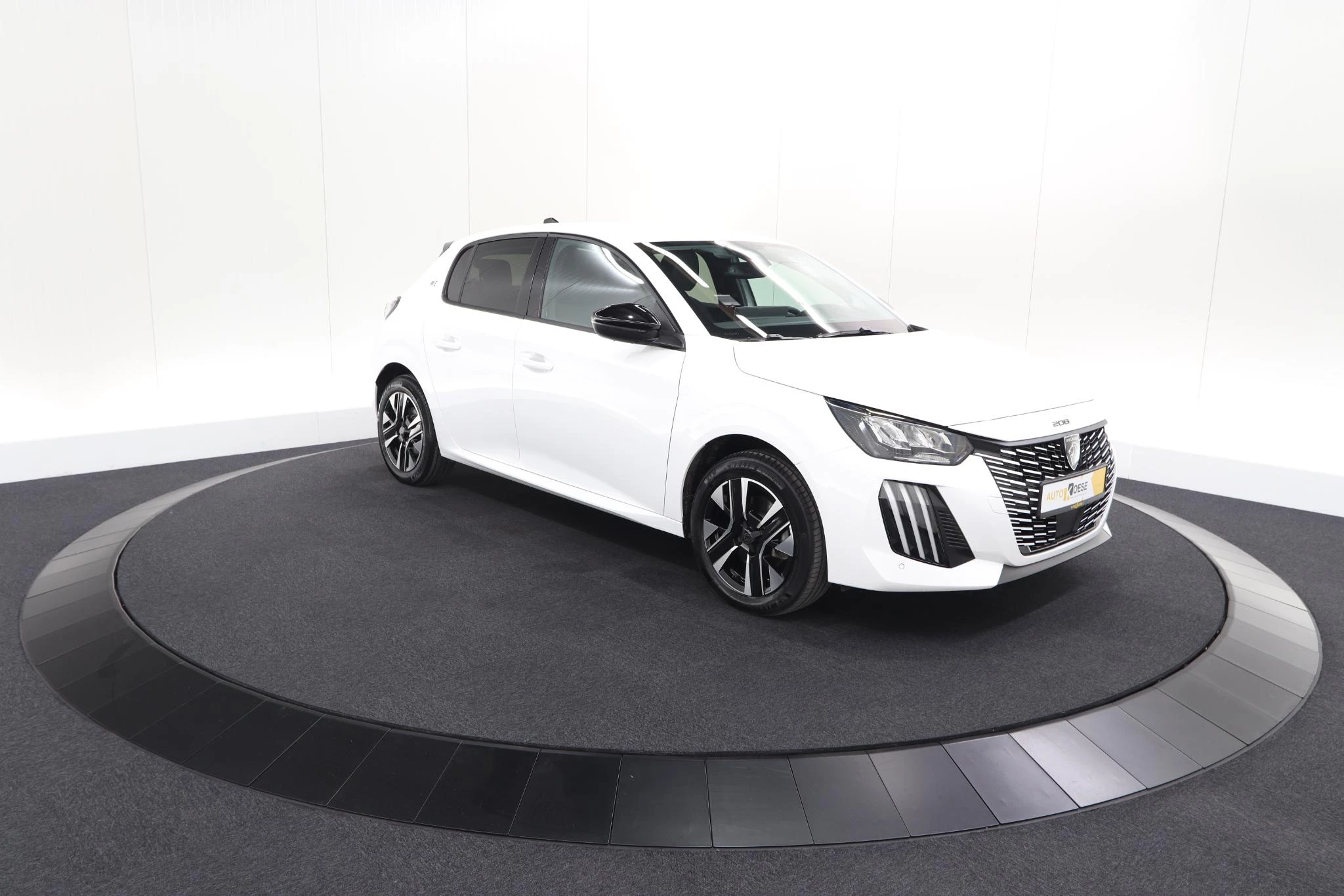 Hoofdafbeelding Peugeot e-208