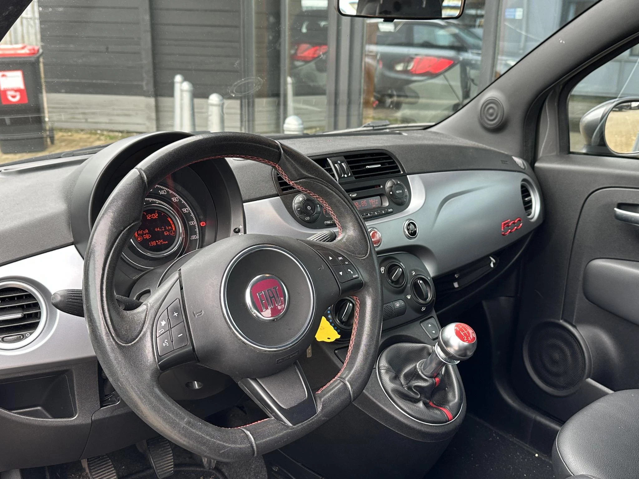Hoofdafbeelding Fiat 500C