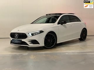 Hoofdafbeelding Mercedes-Benz A-Klasse Mercedes-Benz A-klasse 200 Business Solution | AMG/NIGHT | PANO | AMBIANCE | CAMERA