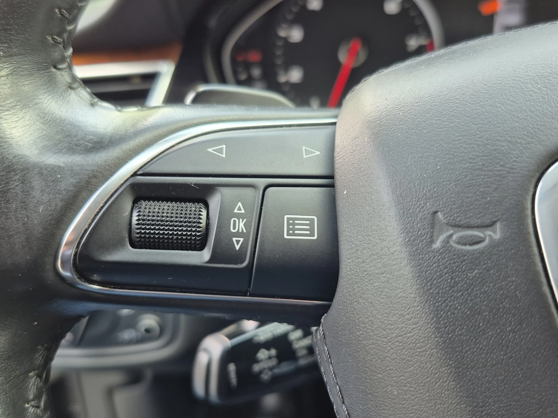 Hoofdafbeelding Audi A8