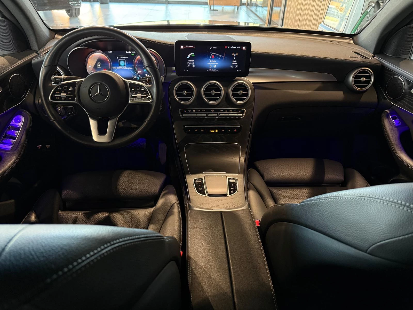 Hoofdafbeelding Mercedes-Benz GLC