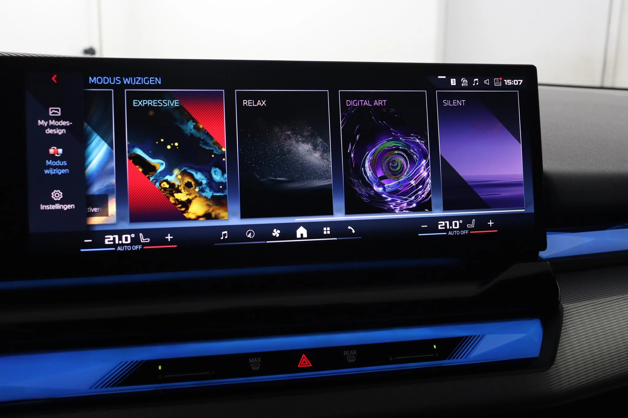 Hoofdafbeelding BMW i5