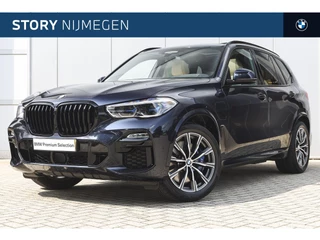 BMW X5 xDrive45e High Executive M Sport Automaat / Panoramadak / Trekhaak / Laserlicht / Sportstoelen / Soft Close / Gesture Control / Driving Assistant Professional