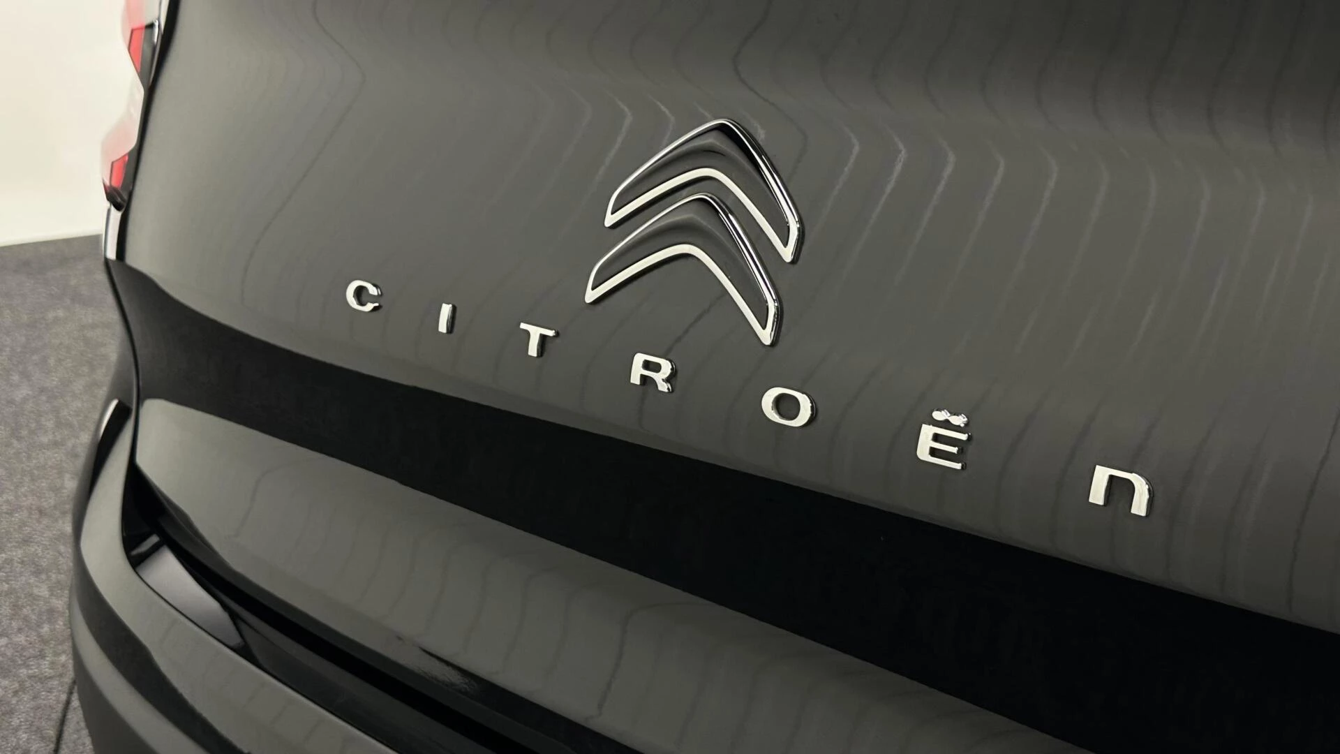 Hoofdafbeelding Citroën ë-C4 X