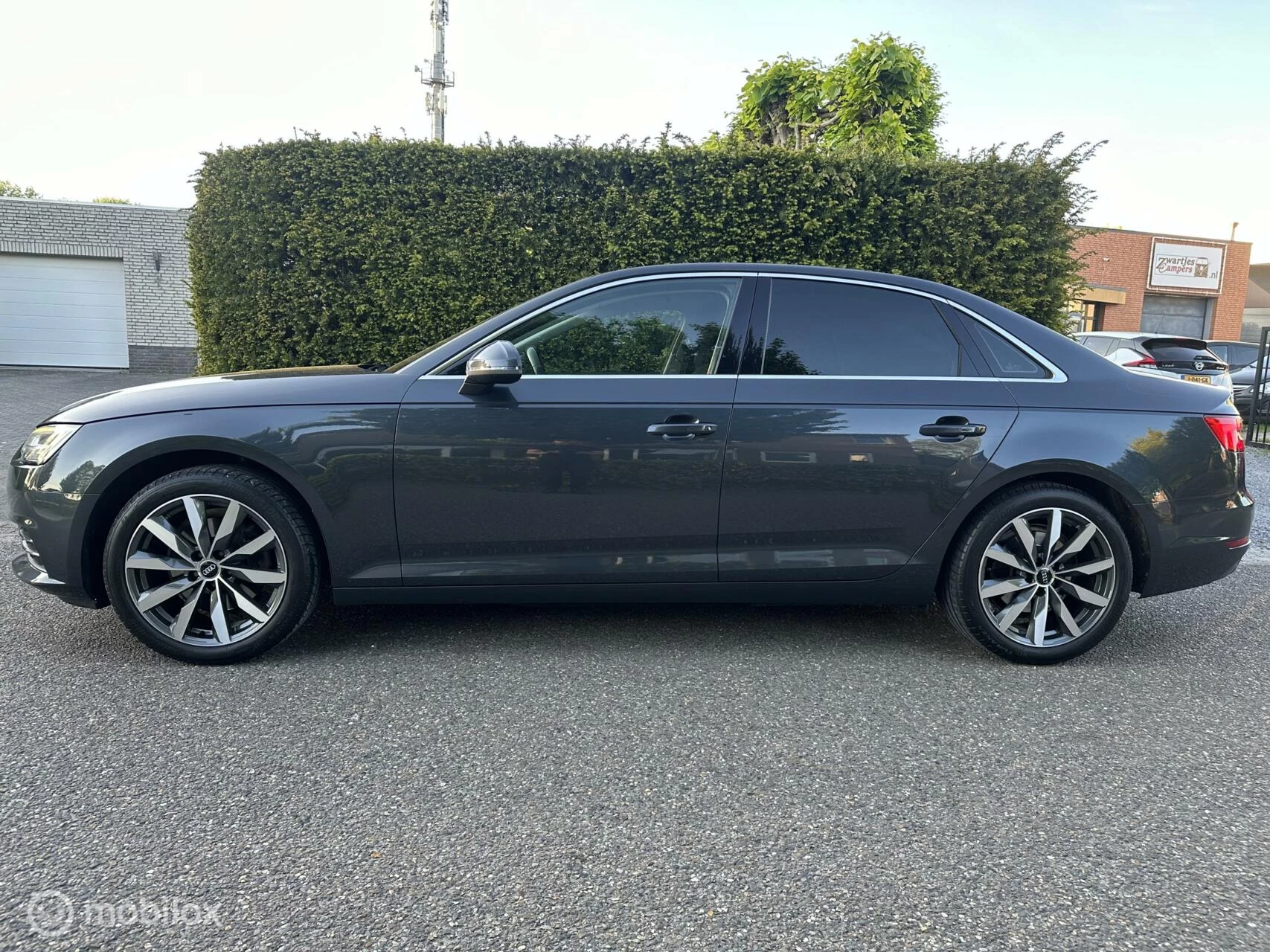 Hoofdafbeelding Audi A4