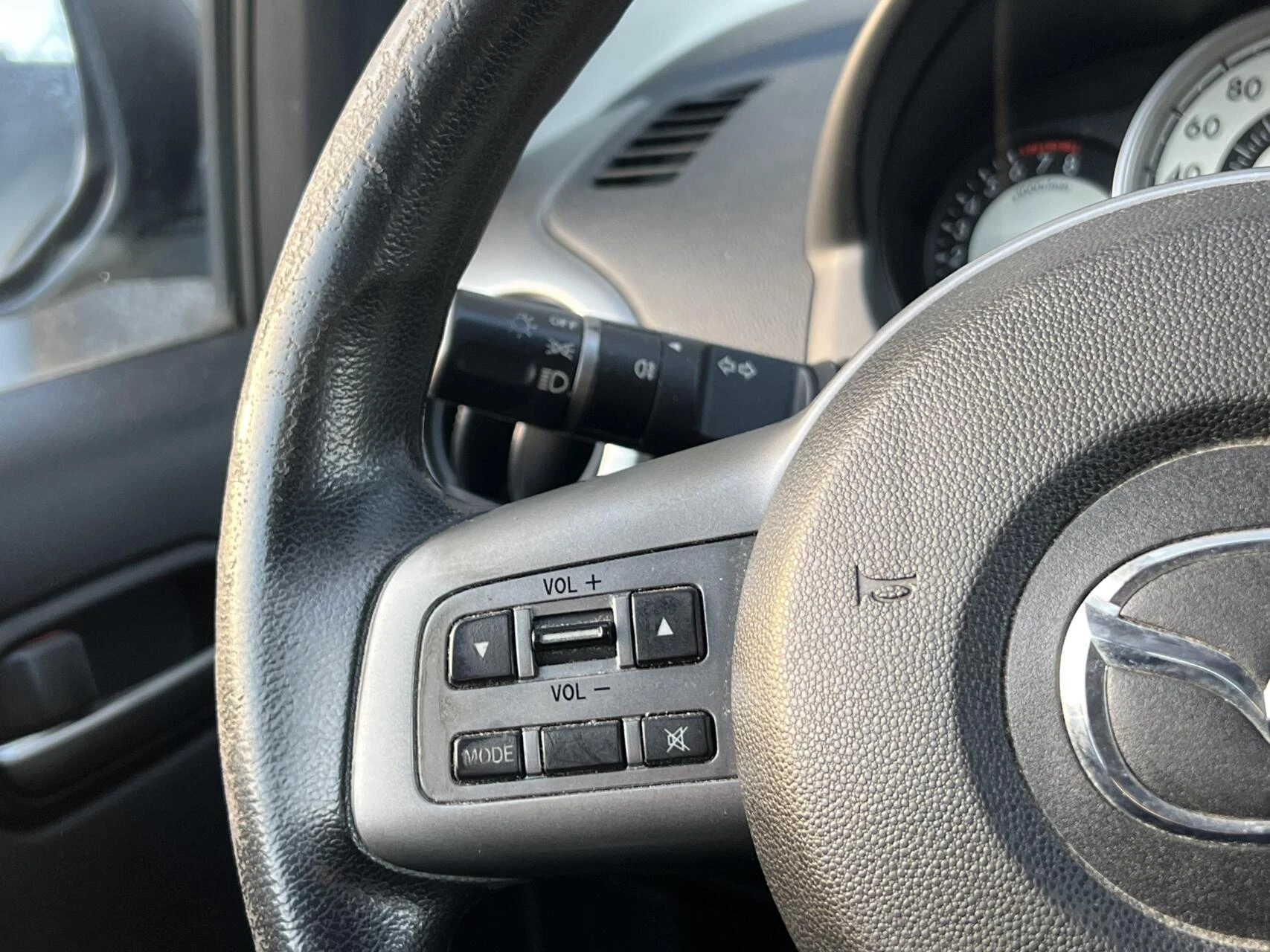 Hoofdafbeelding Mazda 2