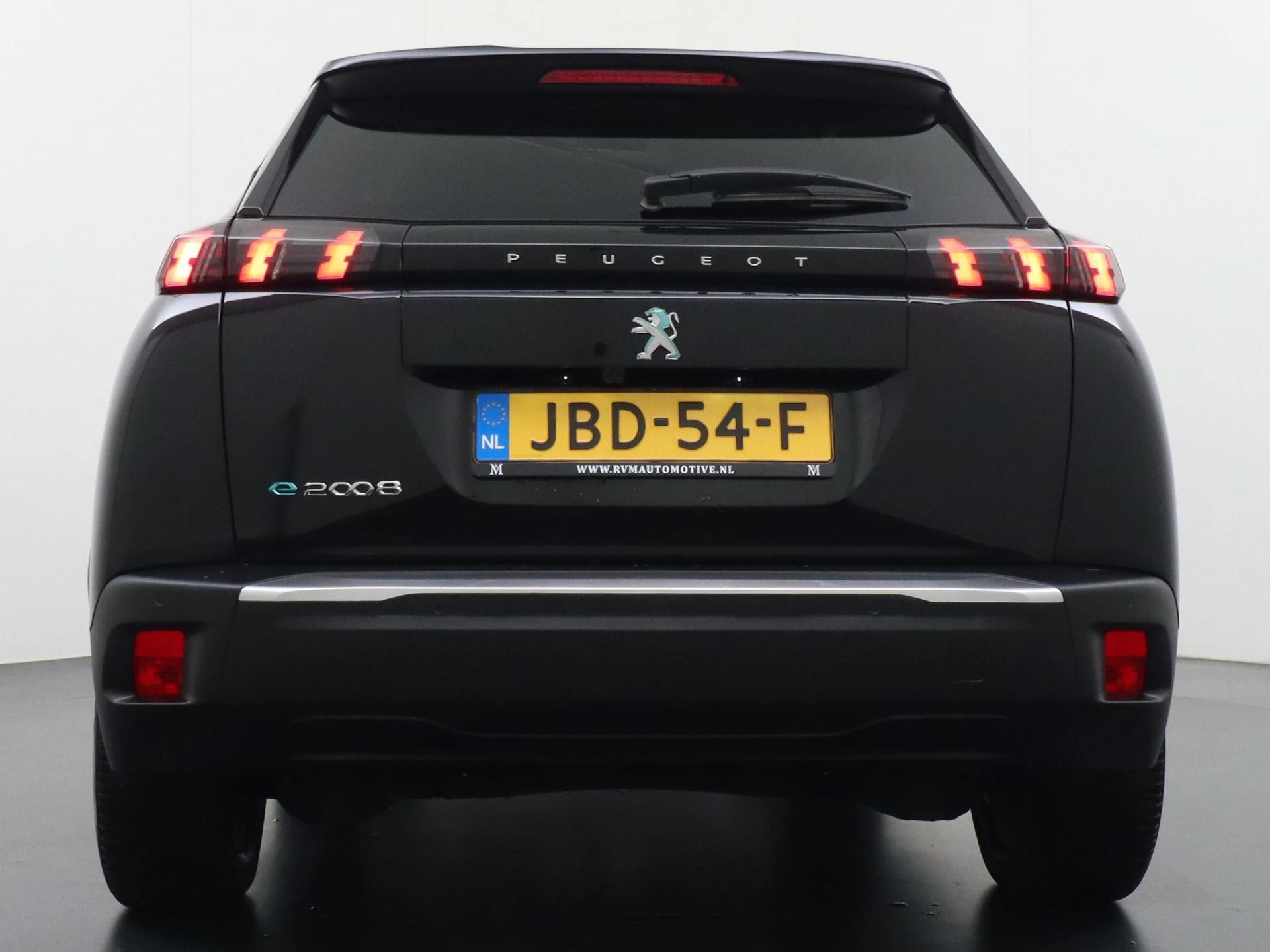 Hoofdafbeelding Peugeot e-2008