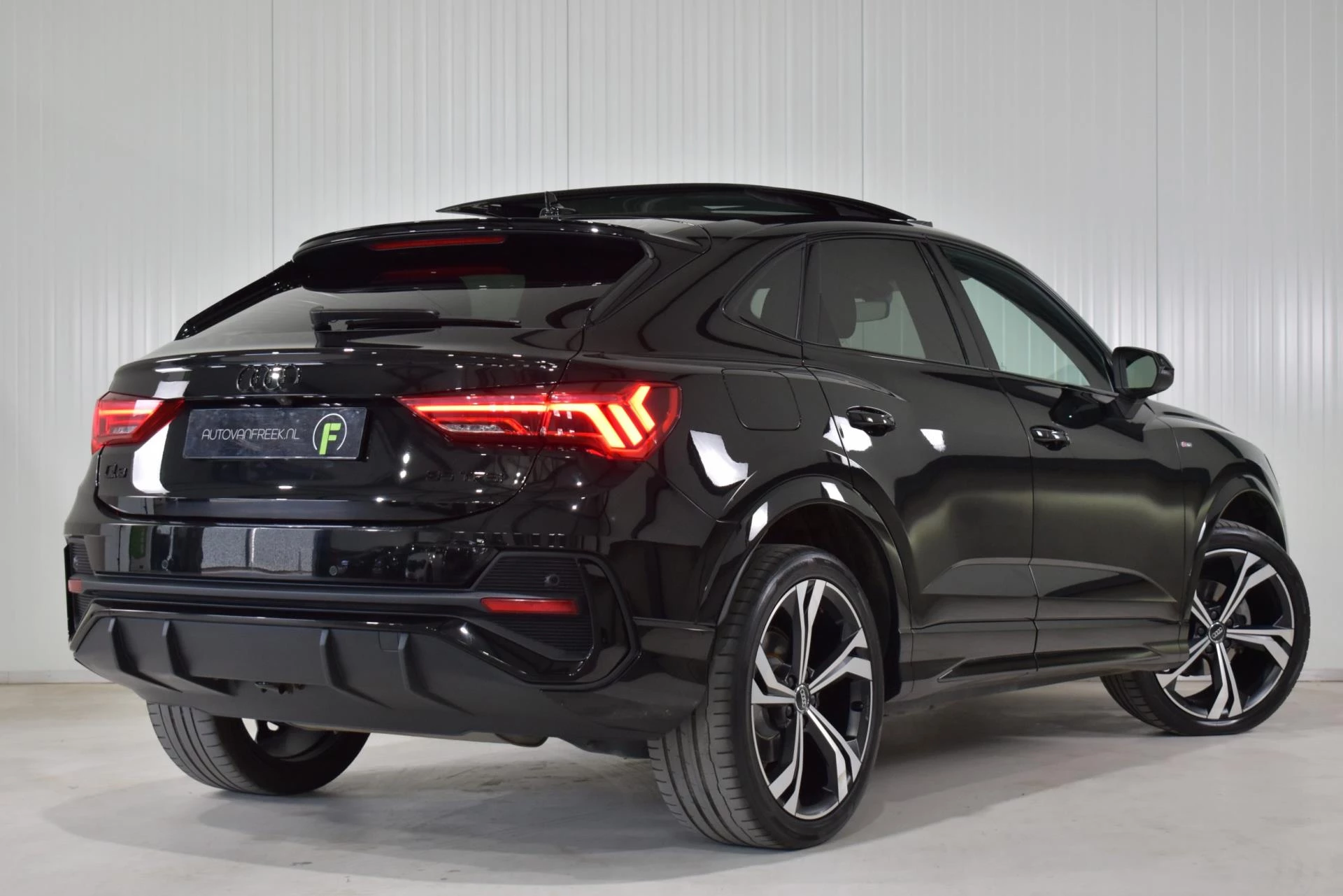 Hoofdafbeelding Audi Q3