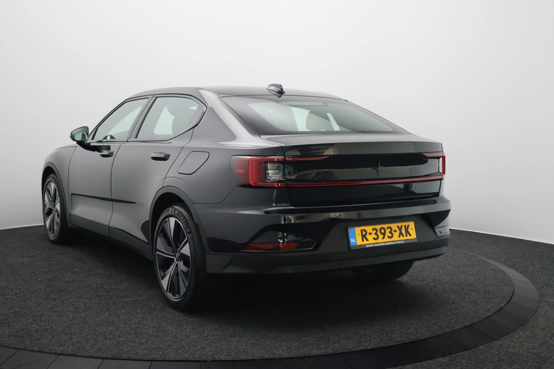 Hoofdafbeelding Polestar 2