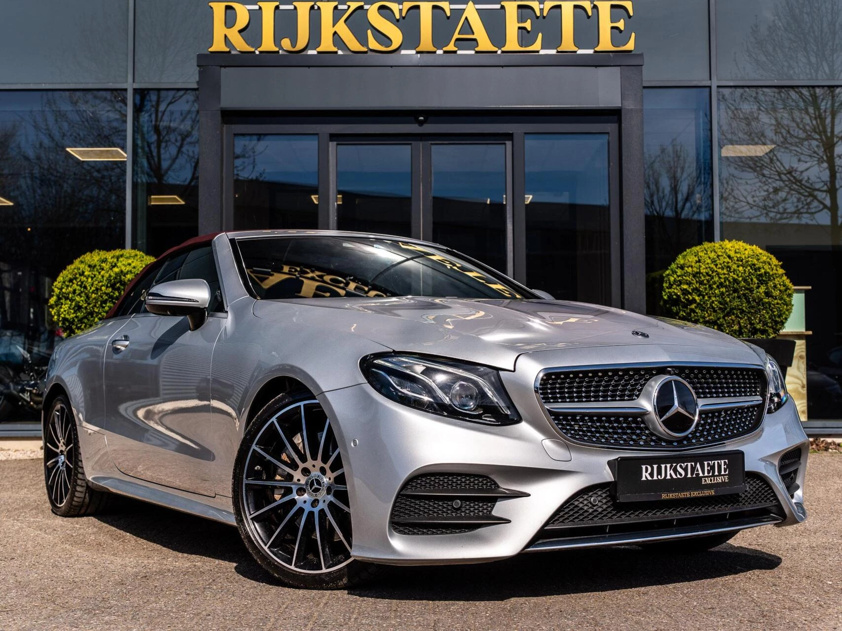 Hoofdafbeelding Mercedes-Benz E-Klasse