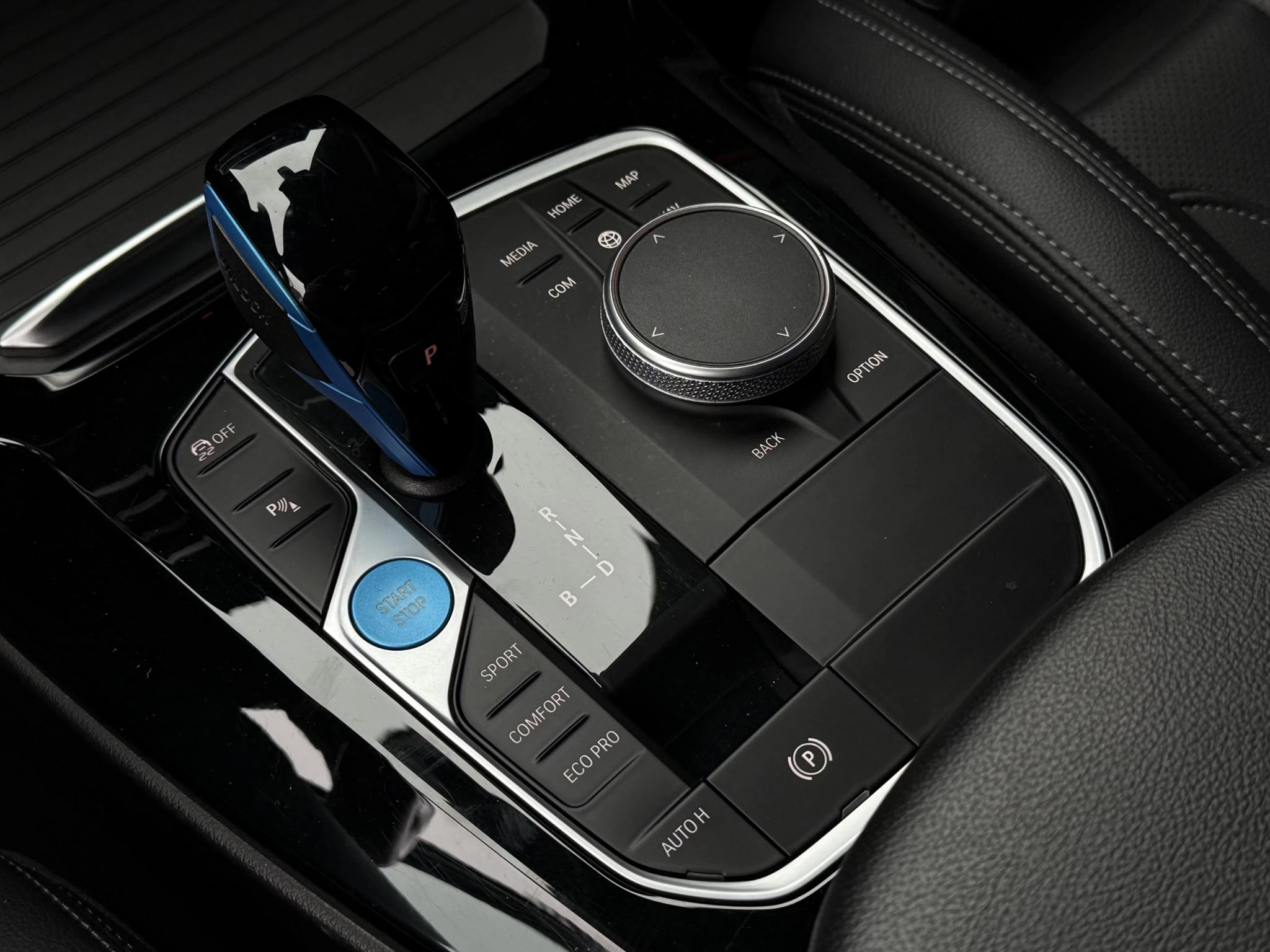 Hoofdafbeelding BMW iX3