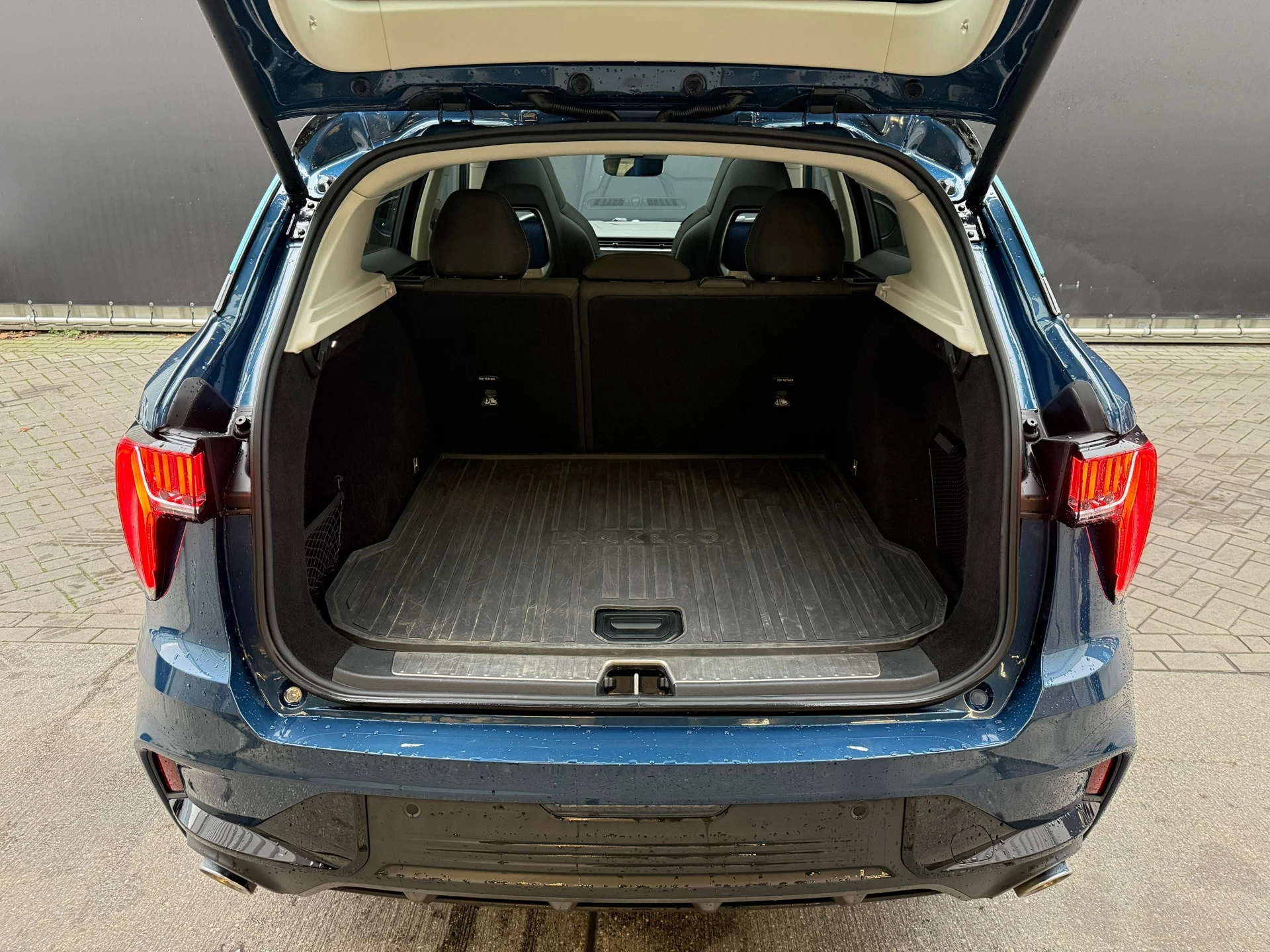 Hoofdafbeelding Lynk & Co 01