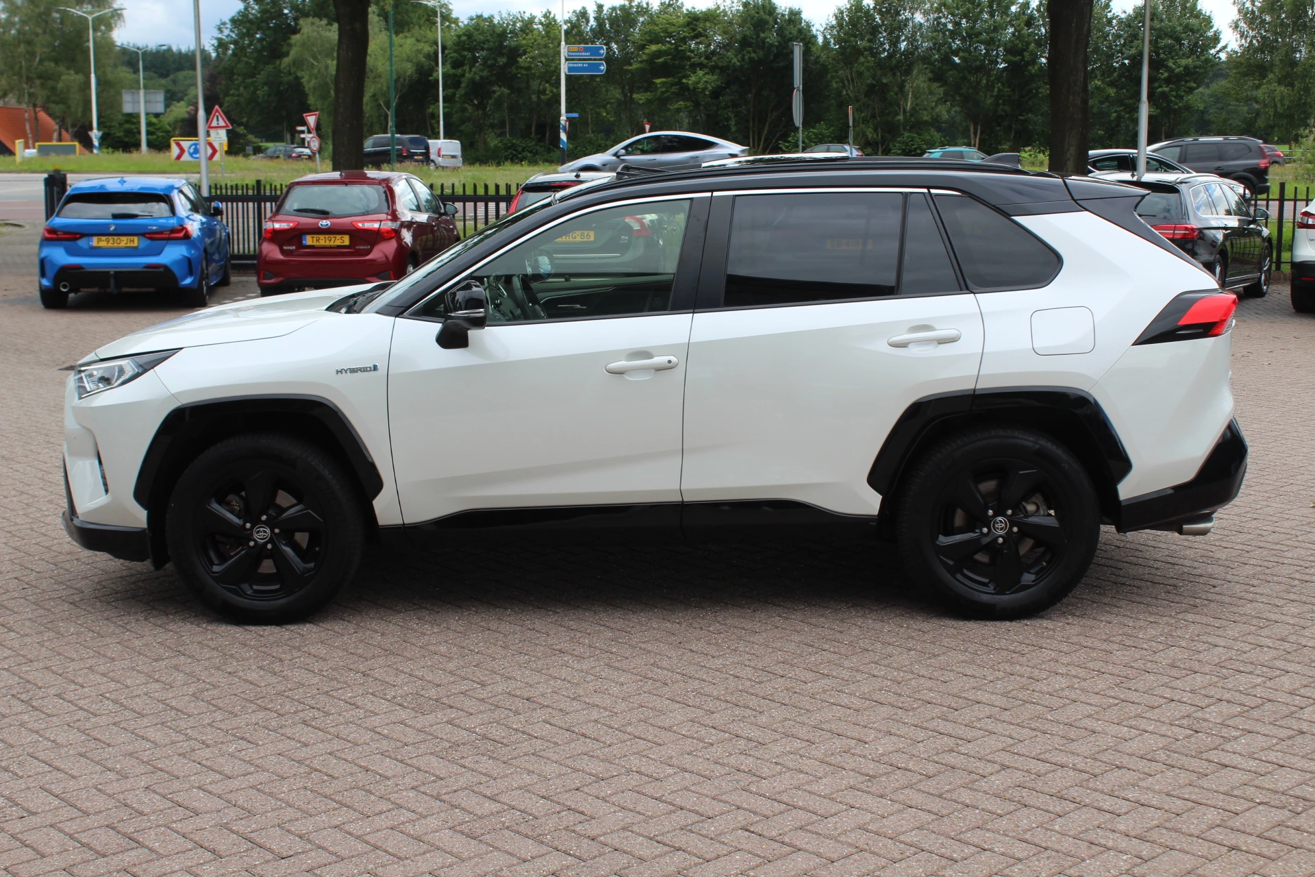 Hoofdafbeelding Toyota RAV4
