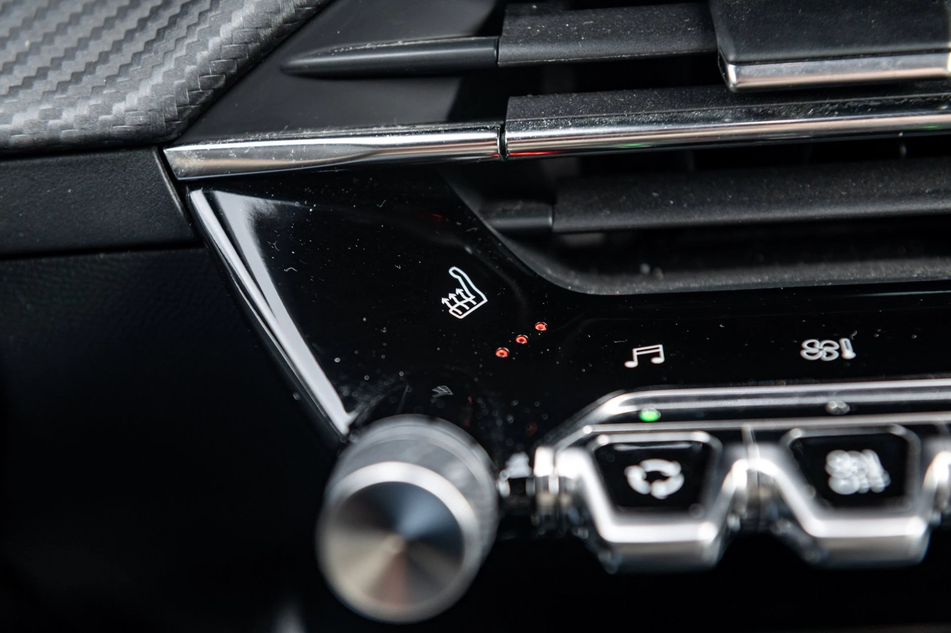 Hoofdafbeelding Peugeot e-2008