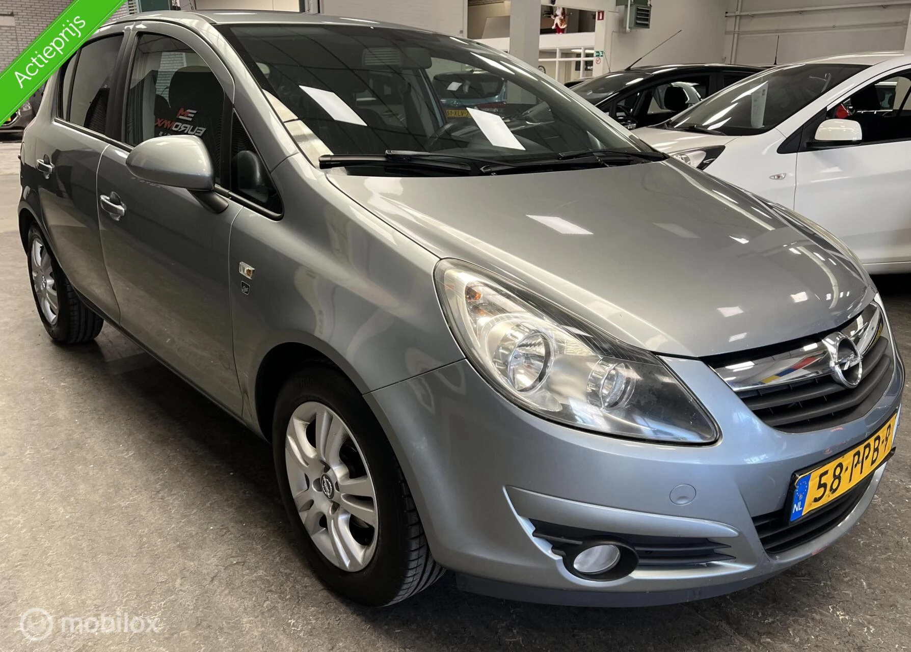 Hoofdafbeelding Opel Corsa