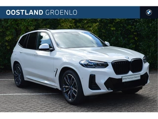 BMW X3 xDrive30e M Sport Automaat / Panoramadak / Trekhaak / Sportstoelen / Laserlight / Comfort Access / Parking Assistant Plus / Gesture Control