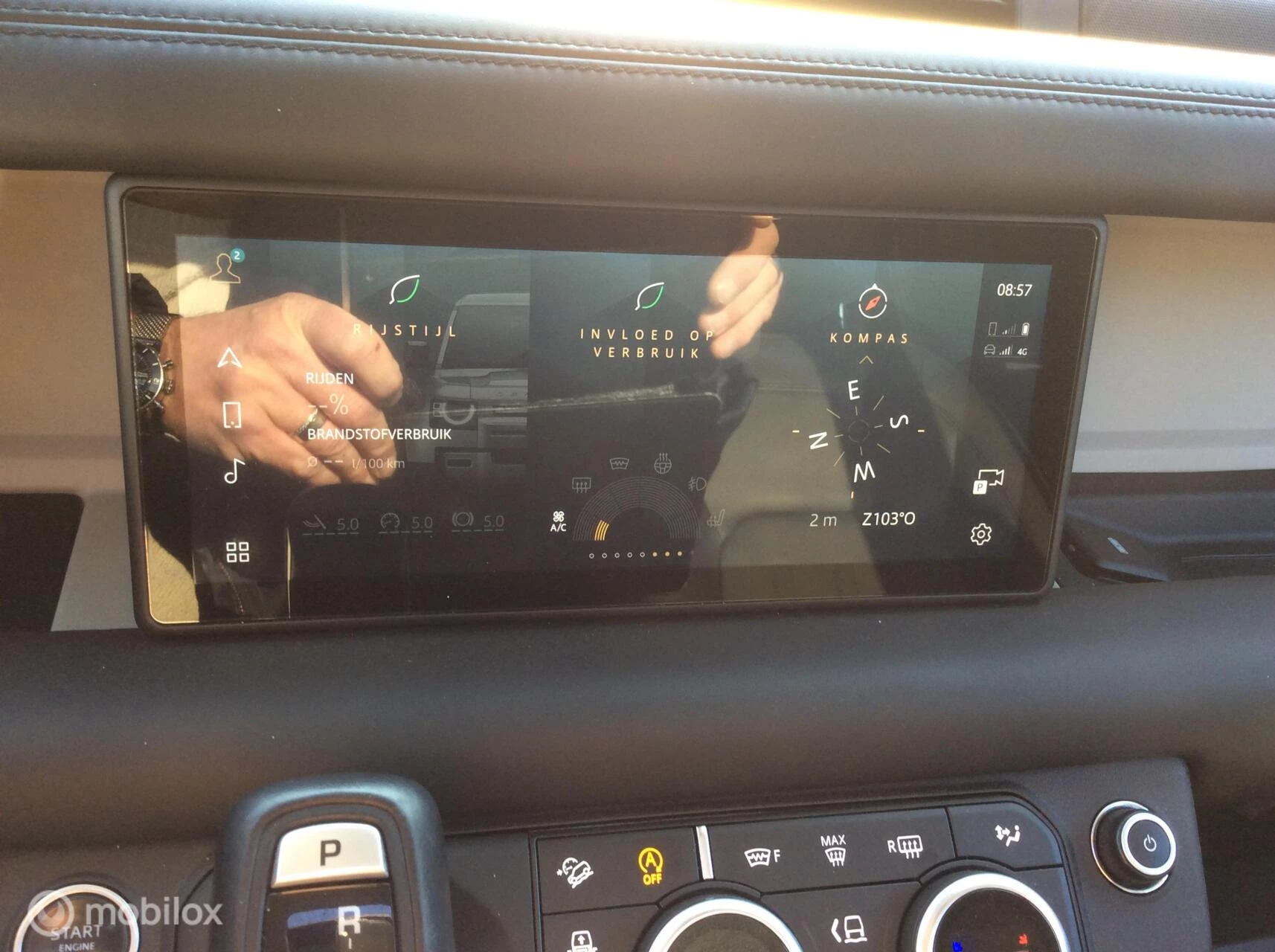 Hoofdafbeelding Land Rover Defender