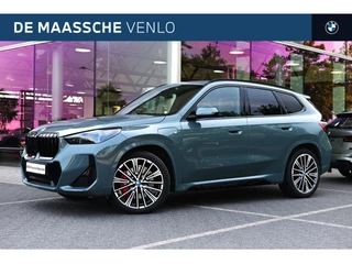 BMW X1 xDrive30e M Sport Automaat / Trekhaak / Panoramadak / Sportstoelen / Comfort Access / Achteruitrijcamera / Harman-Kardon / Adaptieve LED