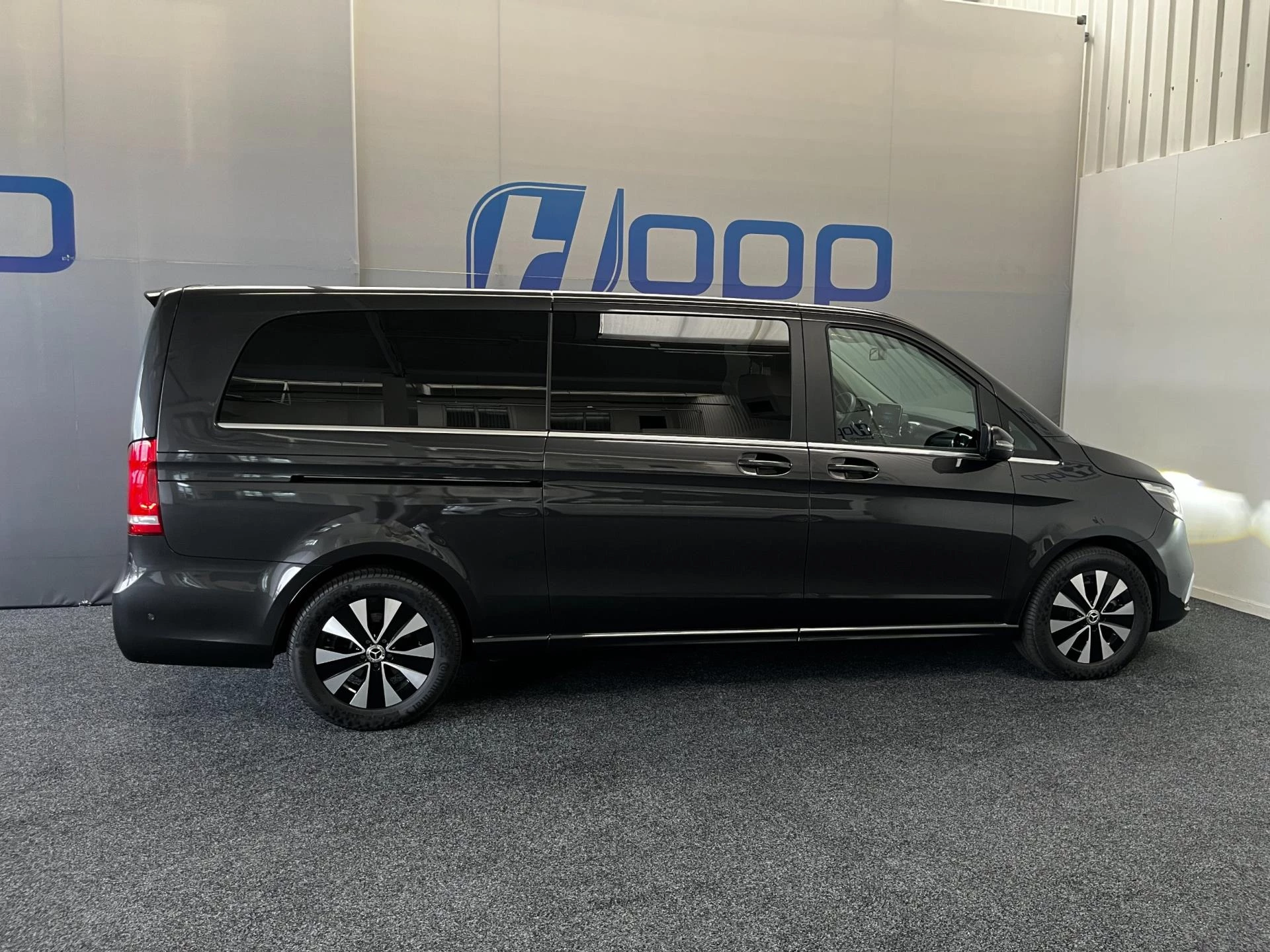 Hoofdafbeelding Mercedes-Benz EQV