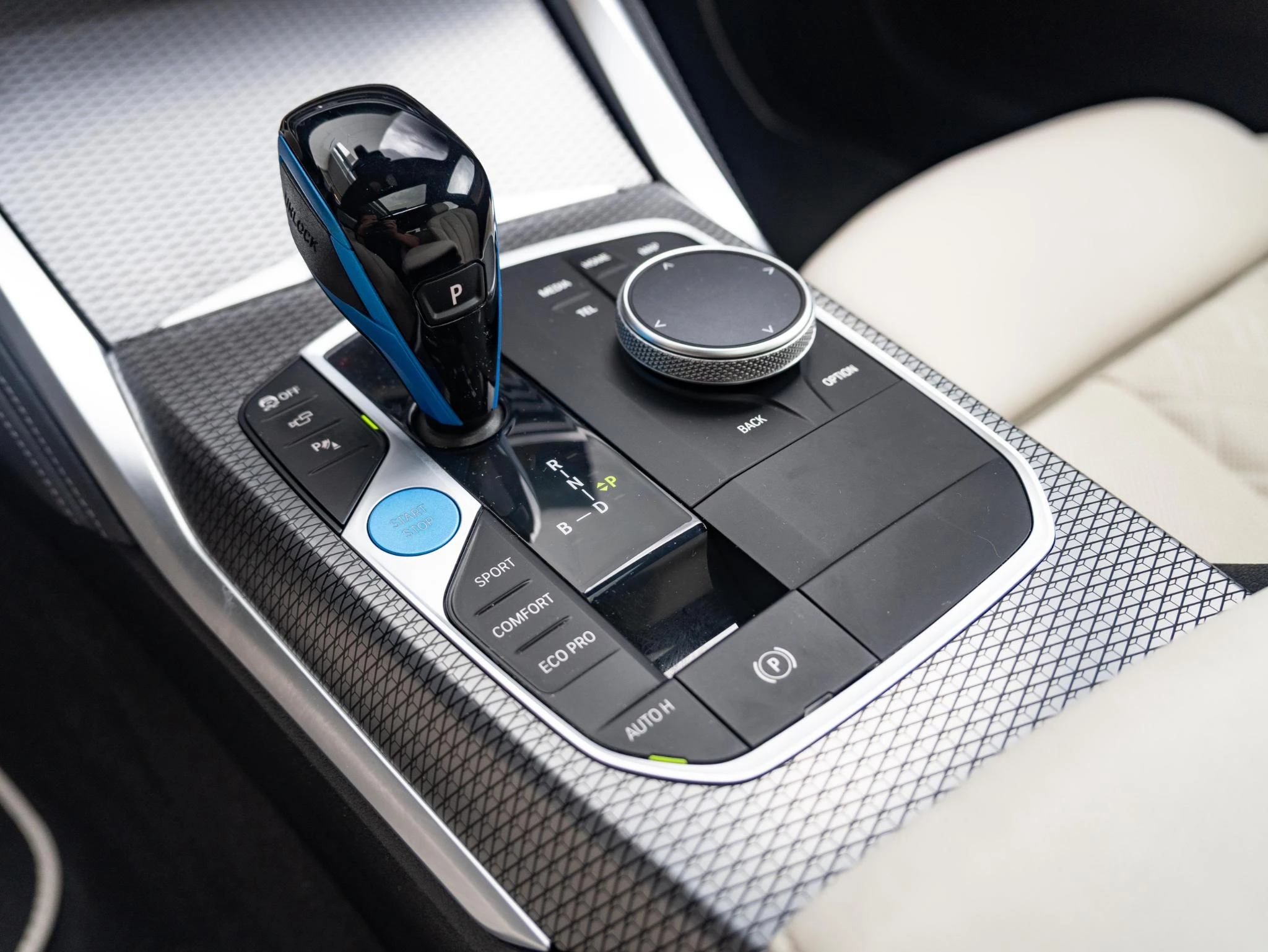 Hoofdafbeelding BMW i4