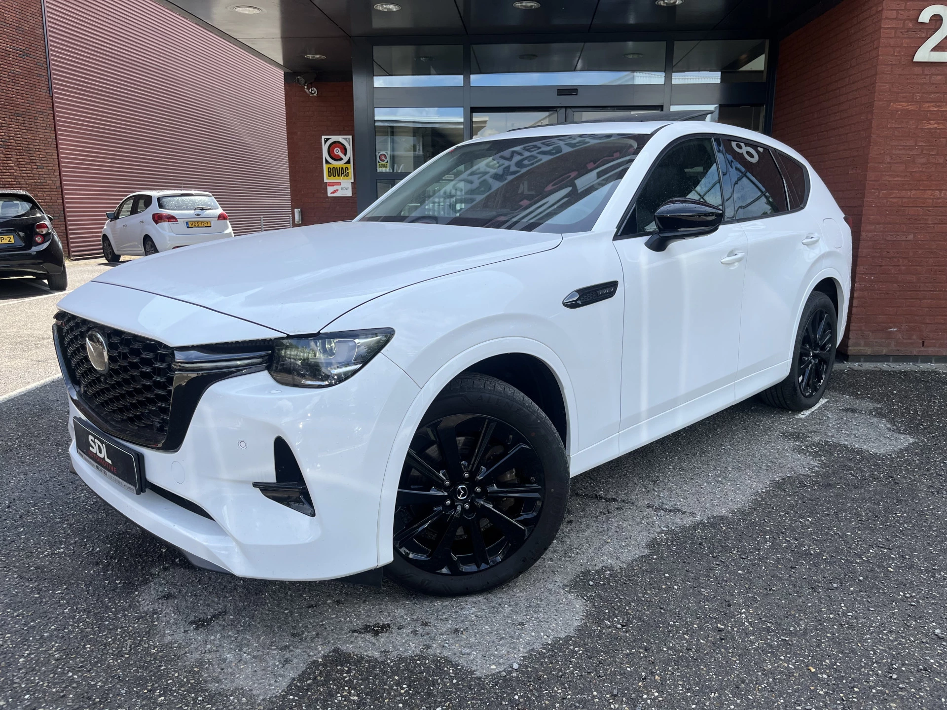 Hoofdafbeelding Mazda CX-60