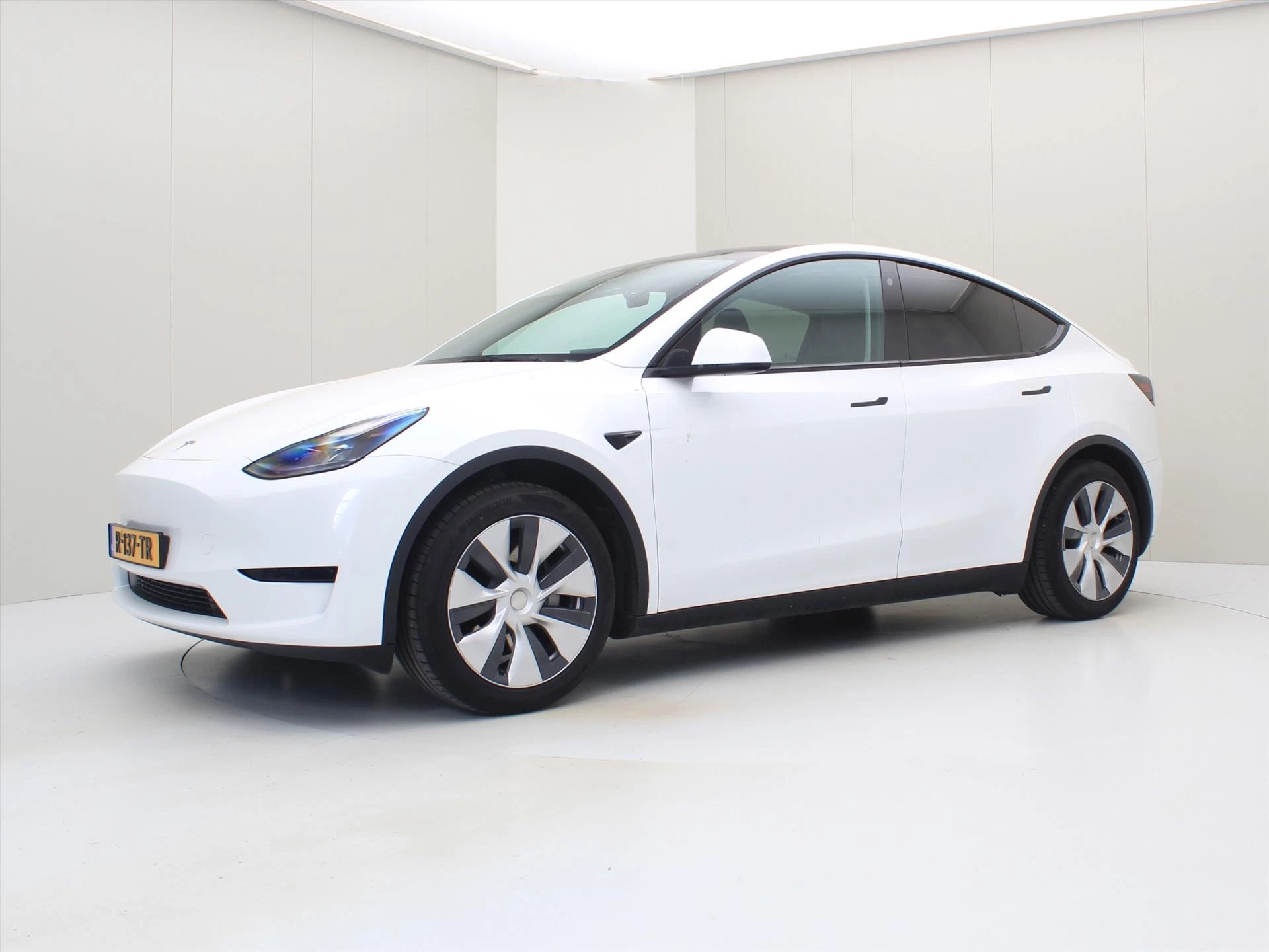 Hoofdafbeelding Tesla Model Y