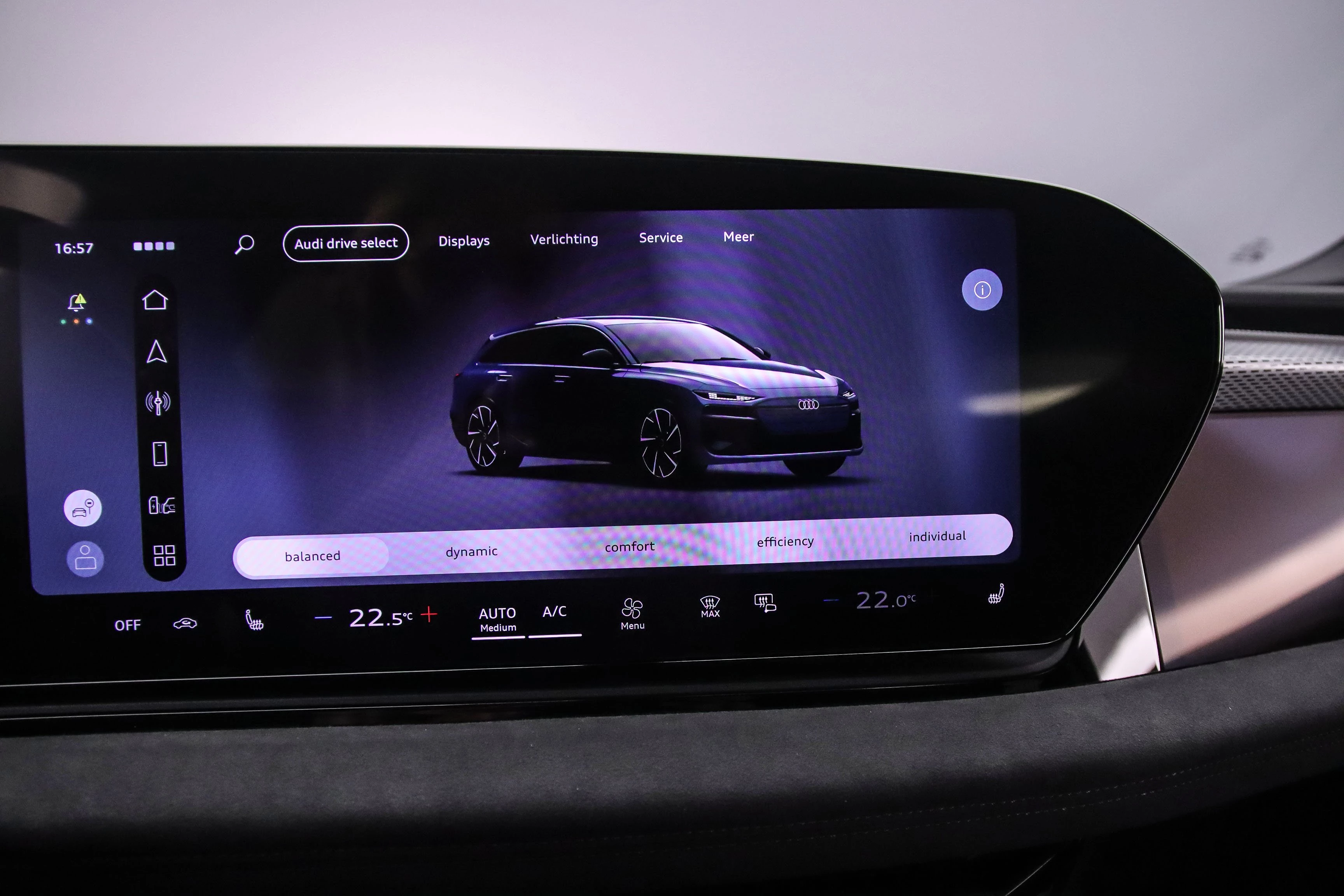 Hoofdafbeelding Audi A6 Avant e-tron