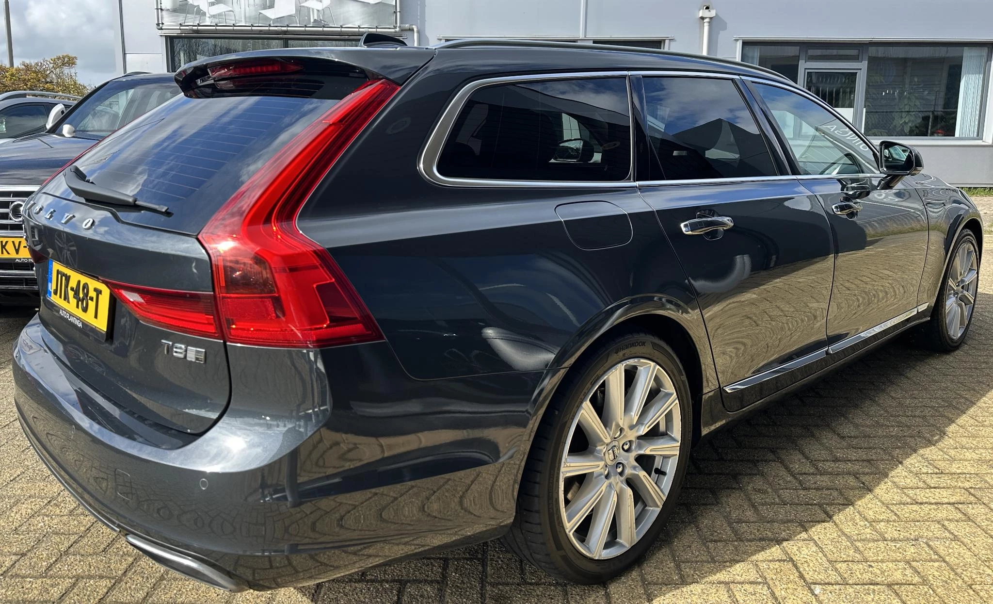 Hoofdafbeelding Volvo V90