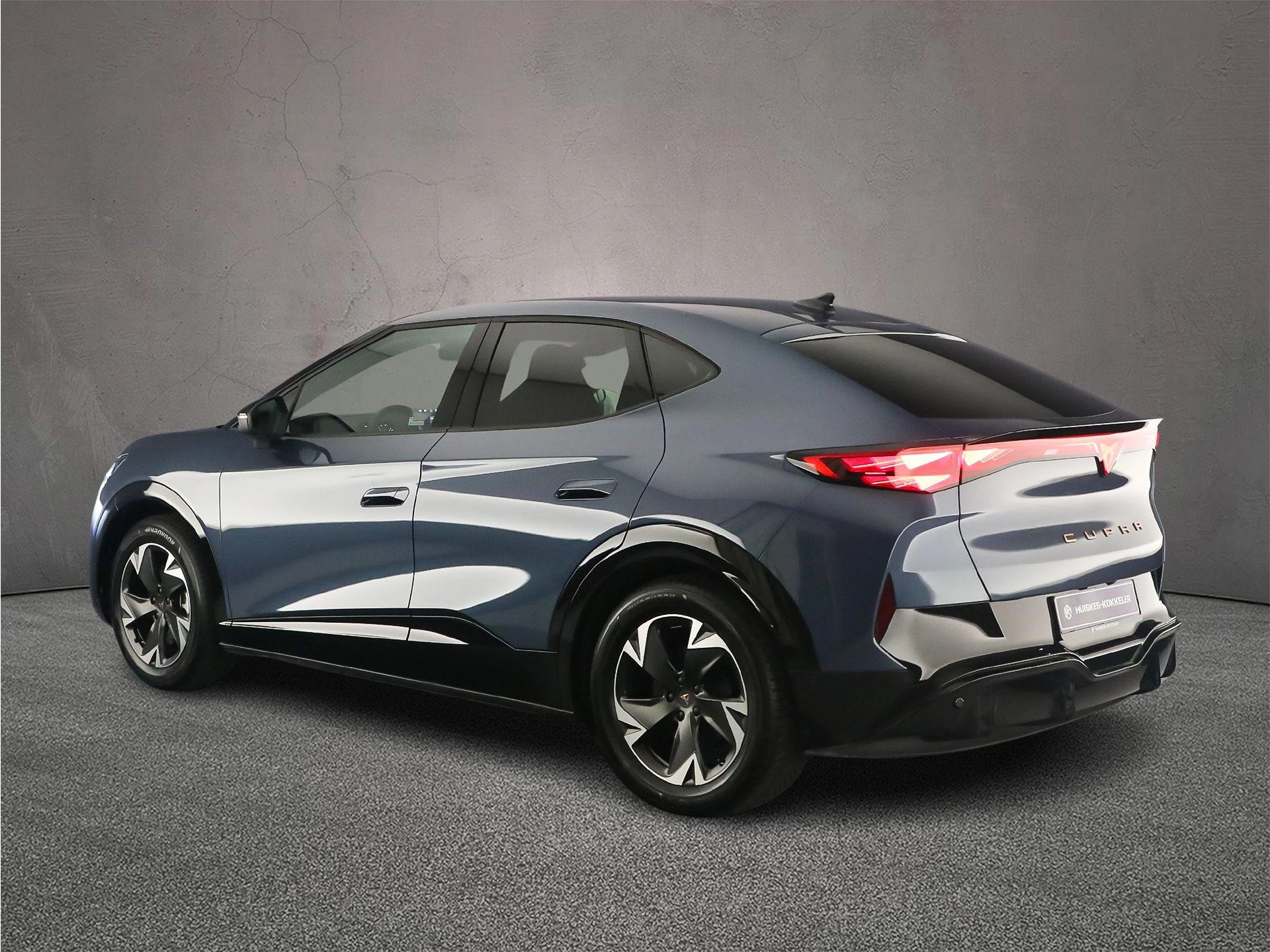 Hoofdafbeelding CUPRA Tavascan