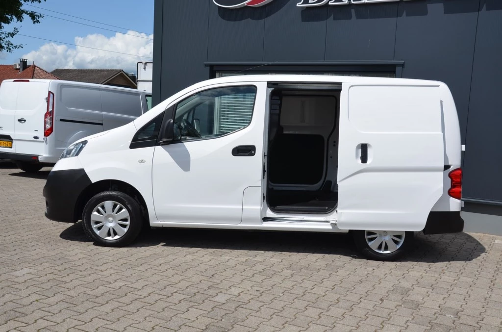 Hoofdafbeelding Nissan NV200