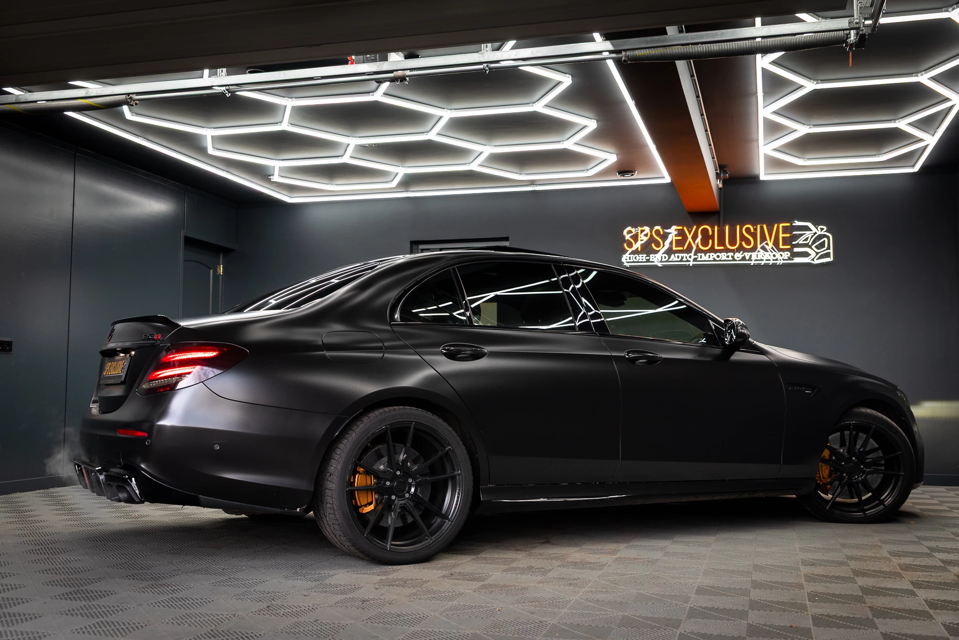 Hoofdafbeelding Mercedes-Benz E-Klasse