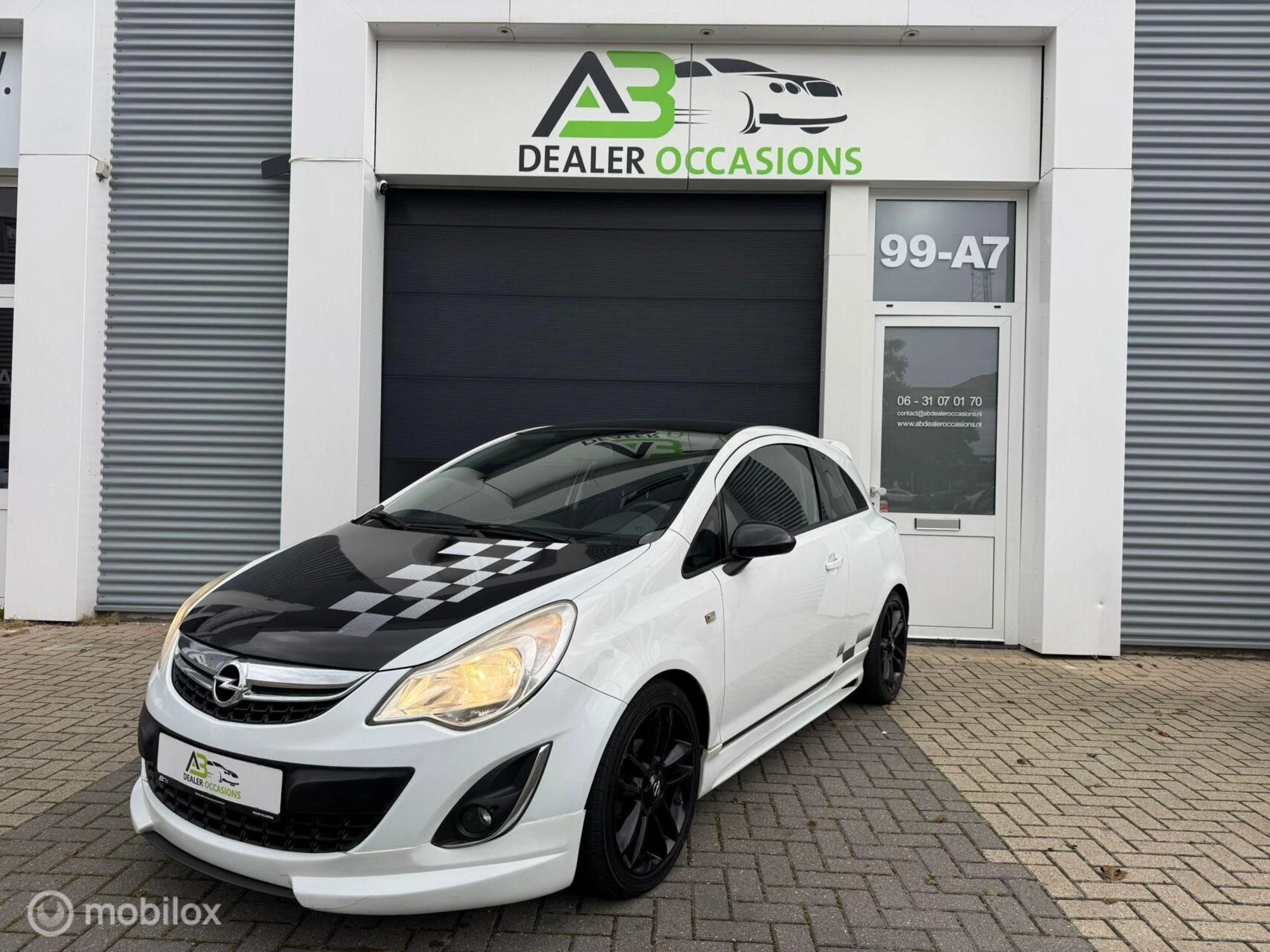 Hoofdafbeelding Opel Corsa